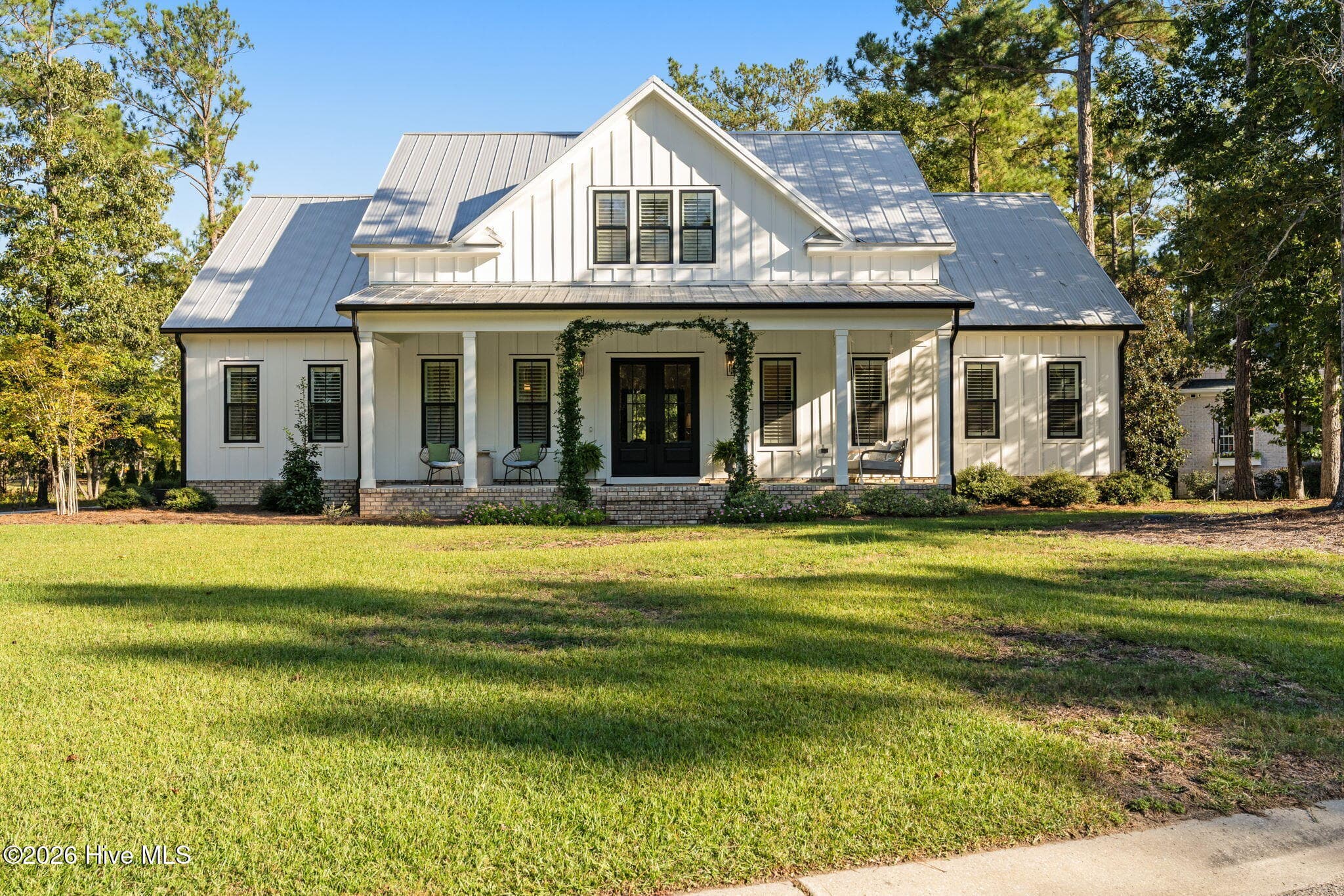 Single Family Residence at 190 Englewood Court SE, Bolivia, NC 28422, photo 4 of 100