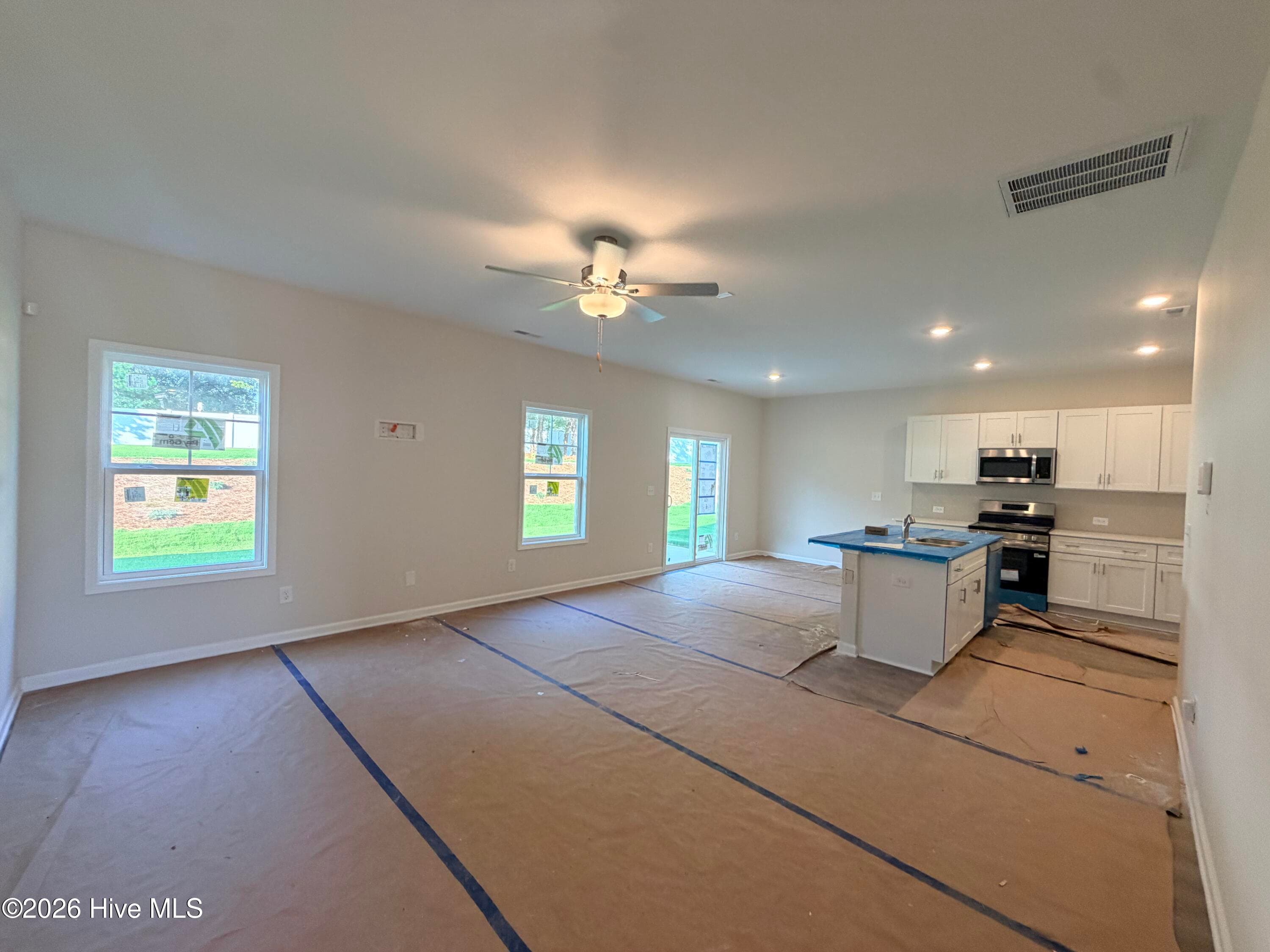 Single Family Residence at 109 Crossvine Street, Selma, NC 27576, photo 29 of 213