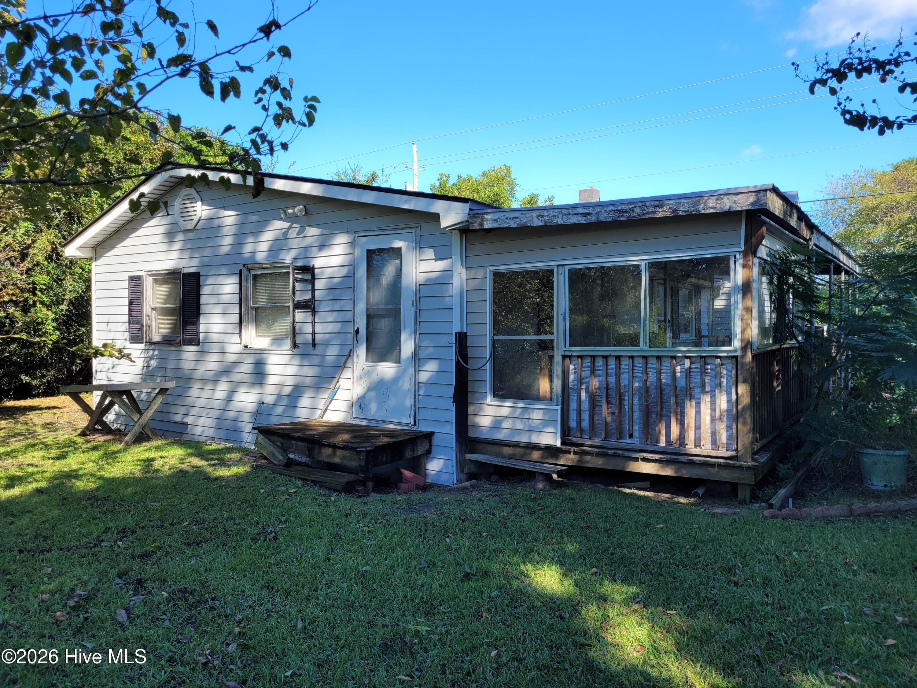 Back Side of Home - 1554 Nc 102 E, Ayden, NC 28513
