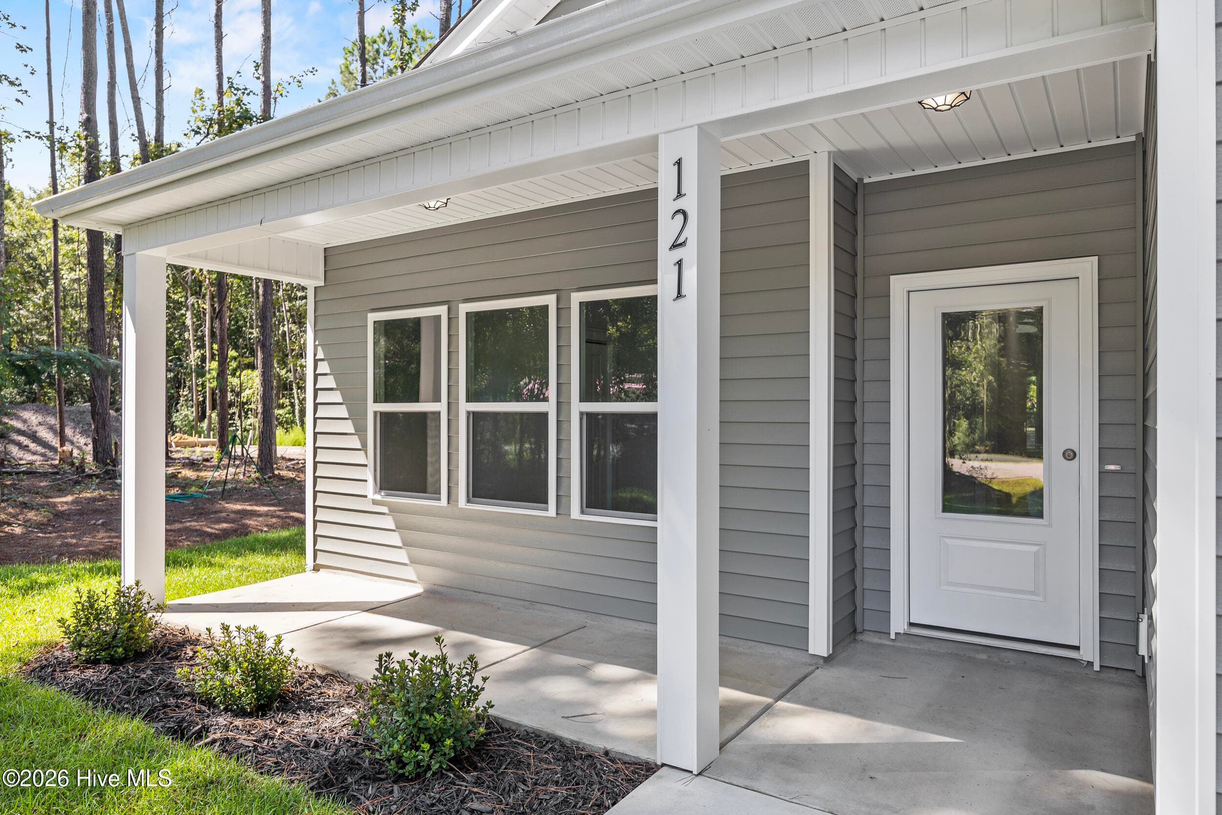 Single Family Residence at 121 Neck Road SE, Bolivia, NC 28422, photo 12 of 52