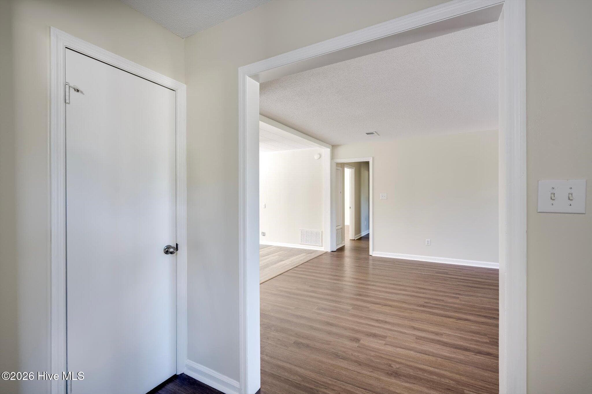 Single Family Residence at 2945 Bridgeport Drive, Augusta, GA 30909, photo 5 of 34