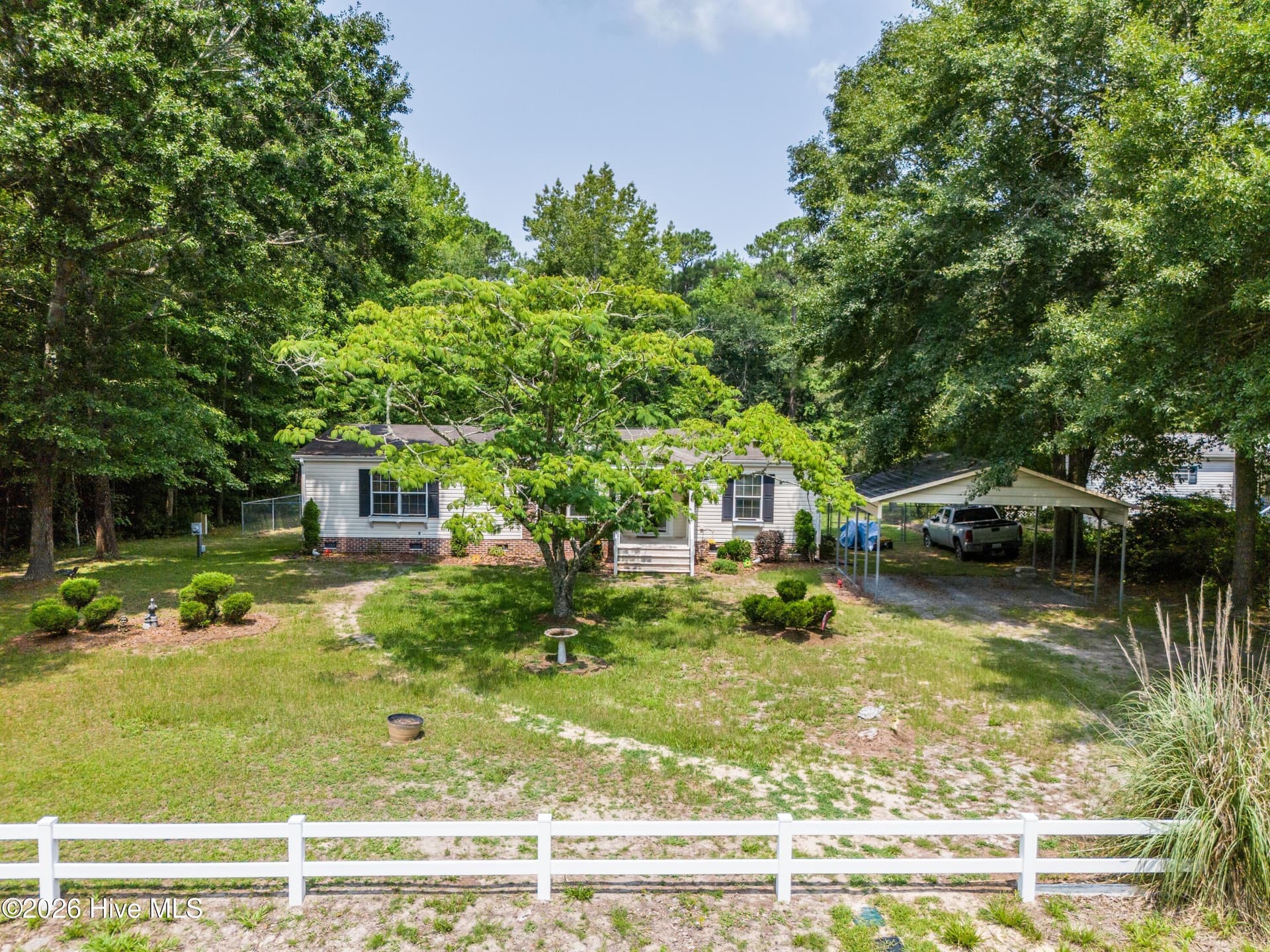 Manufactured Home at 570 King Drive, Hampstead, NC 28443, photo 40 of 40
