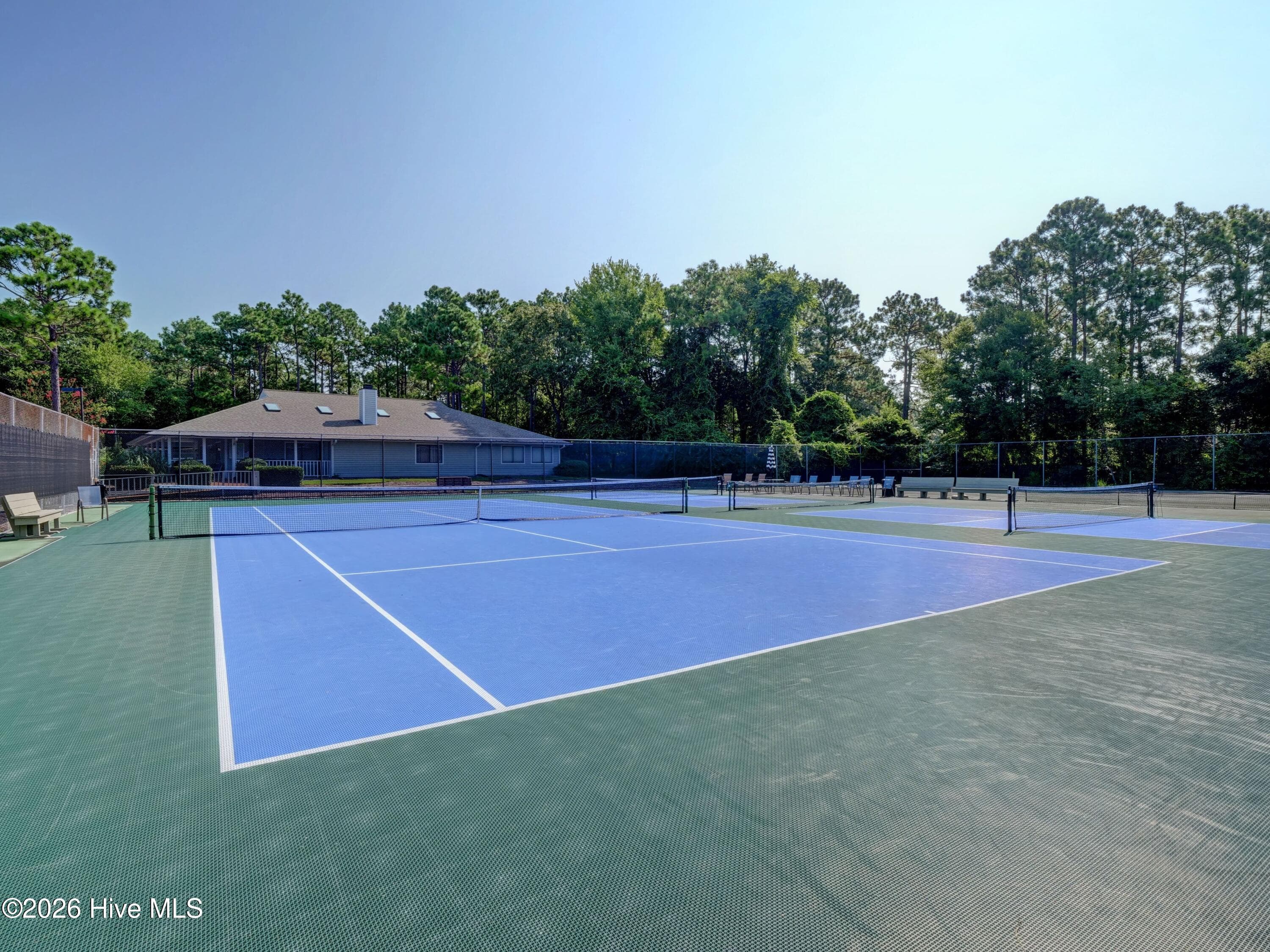 Single Family Residence at 6063 Cedar Ridge Drive, Wilmington, NC 28405, photo 3 of 4