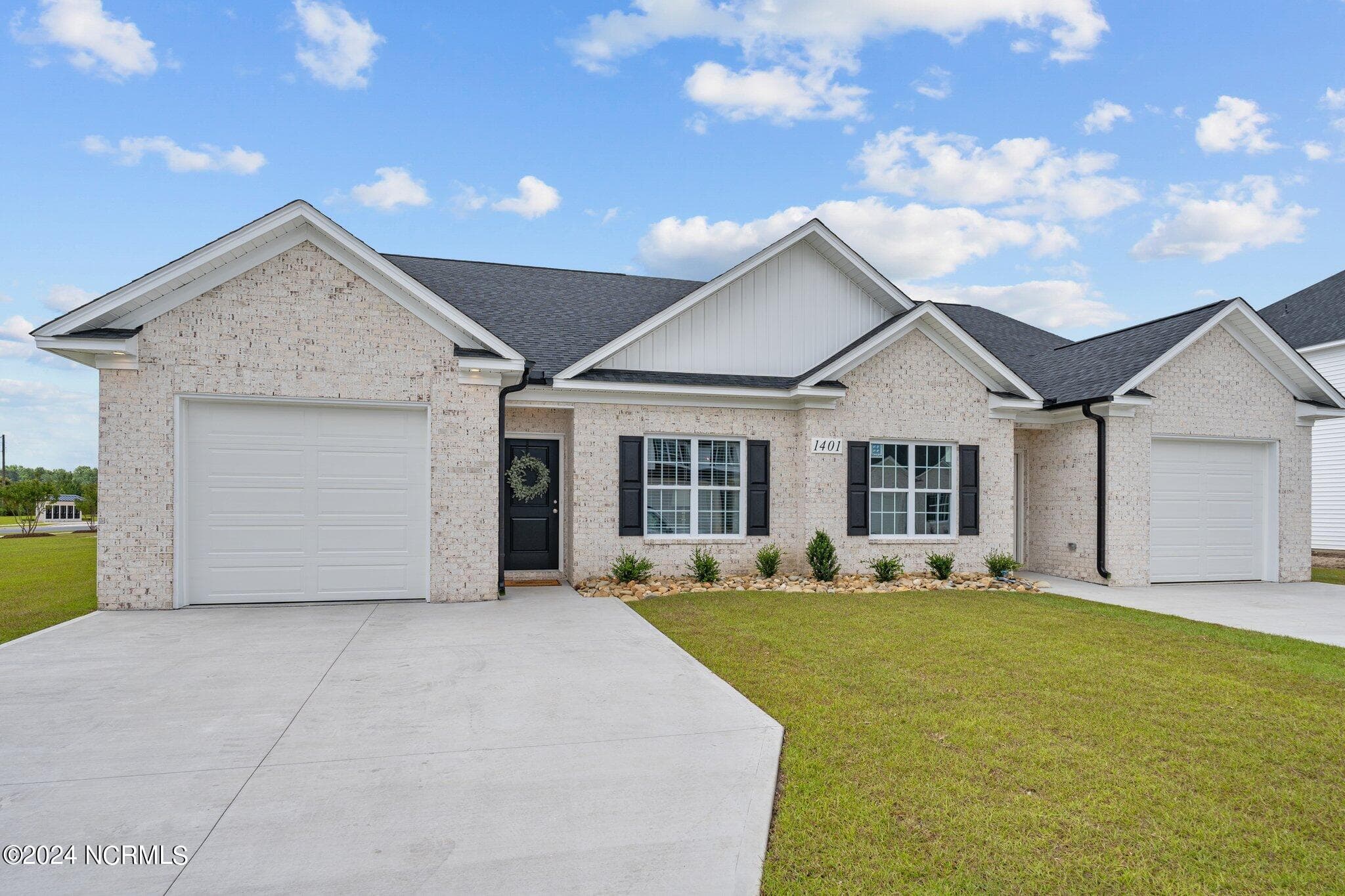 Townhouse at 2020 Dartford Drive A, Greenville, NC 27834, photo 12 of 122