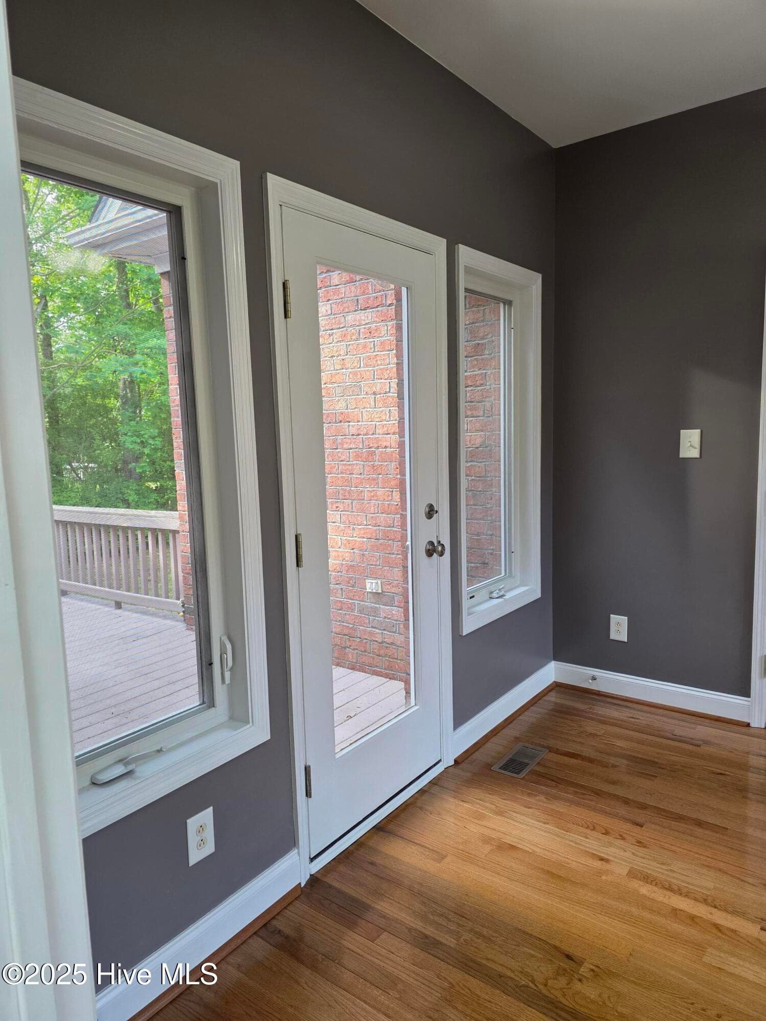 Mudroom - 219 Drake Landing, New Bern, NC 28560