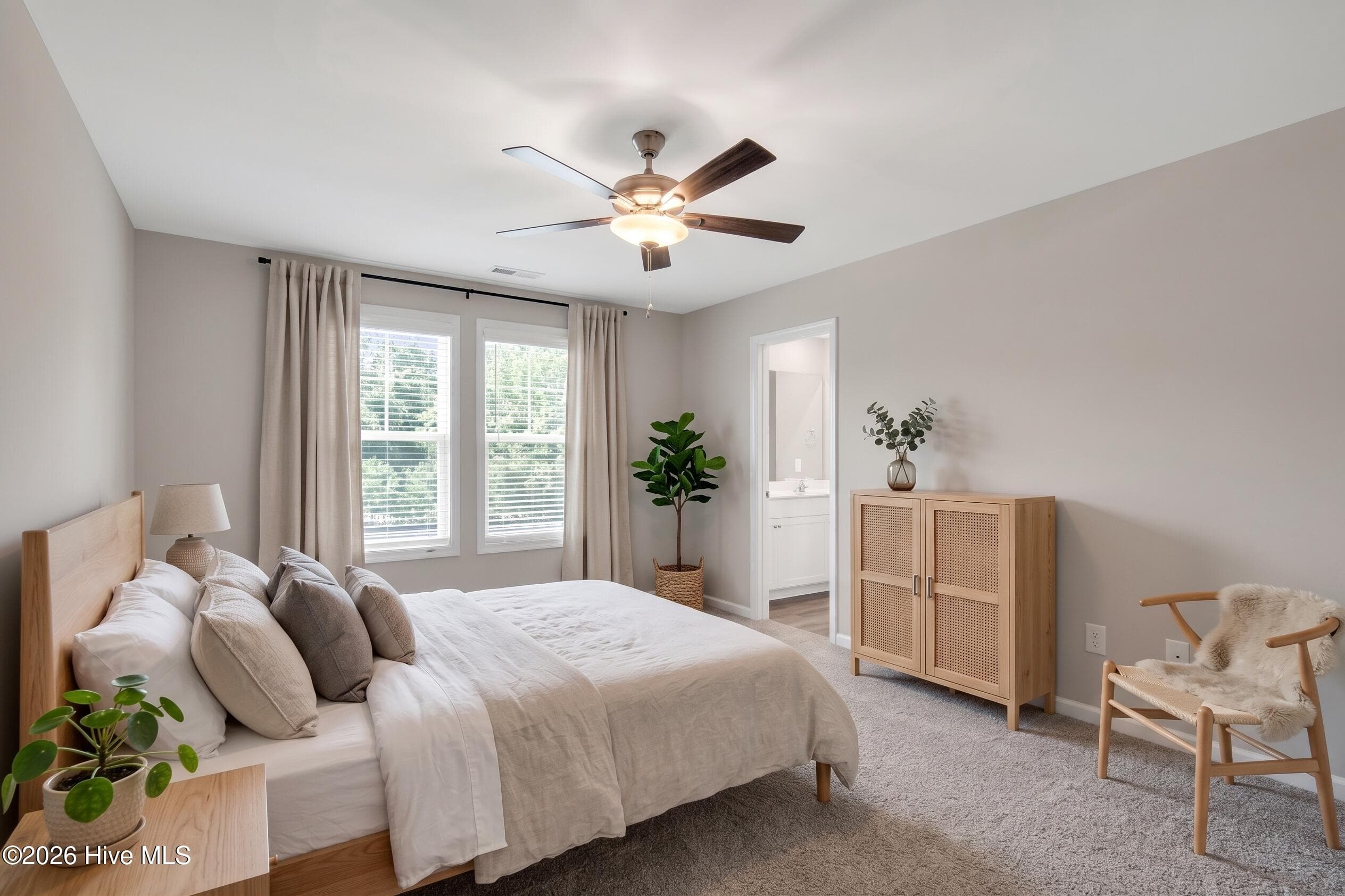 Virtually Staged - 17 W Emily Gardens Drive, Selma, NC 27576