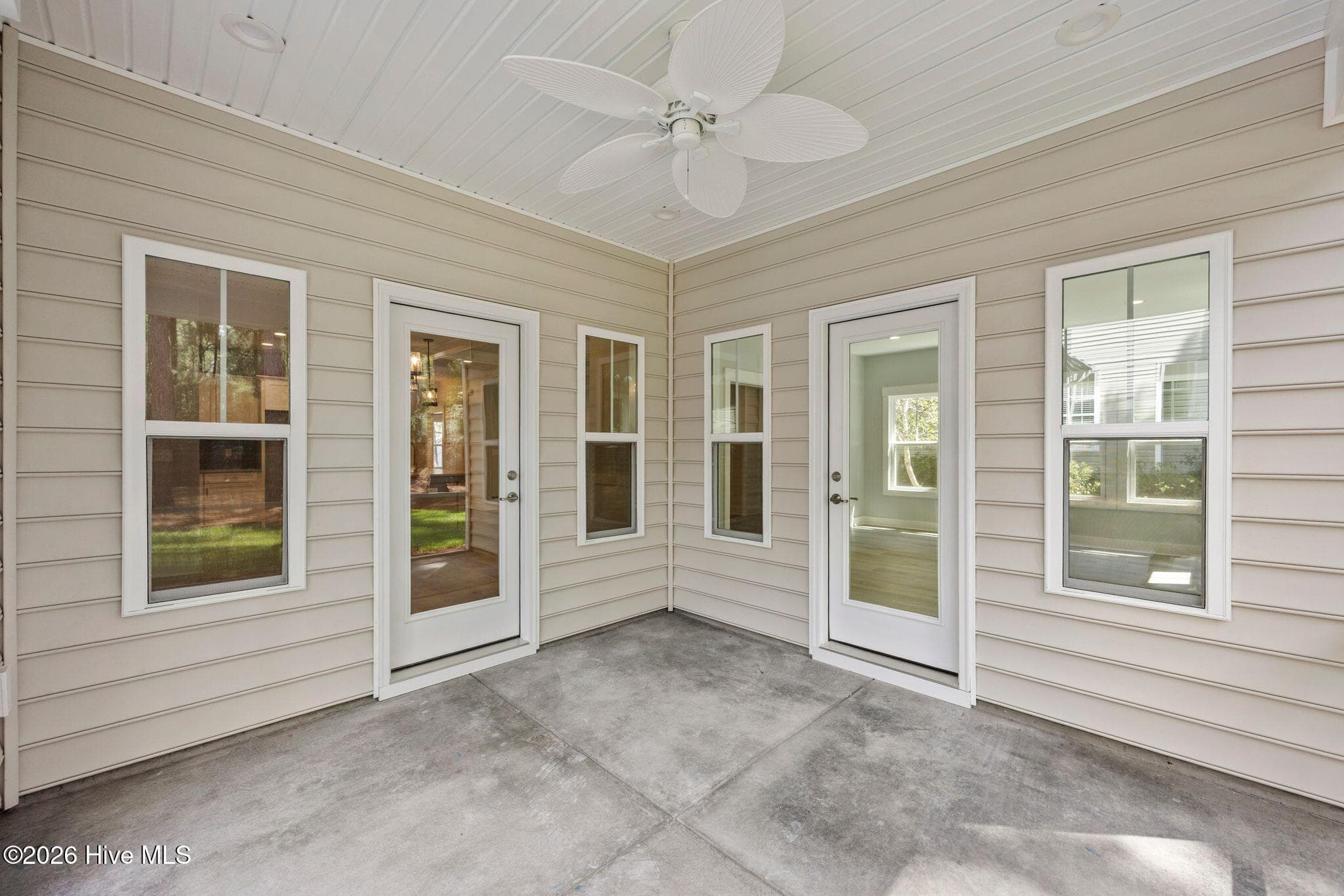 Single Family Residence at 4089 Country Garden Lane, Southport, NC 28461, photo 30 of 86