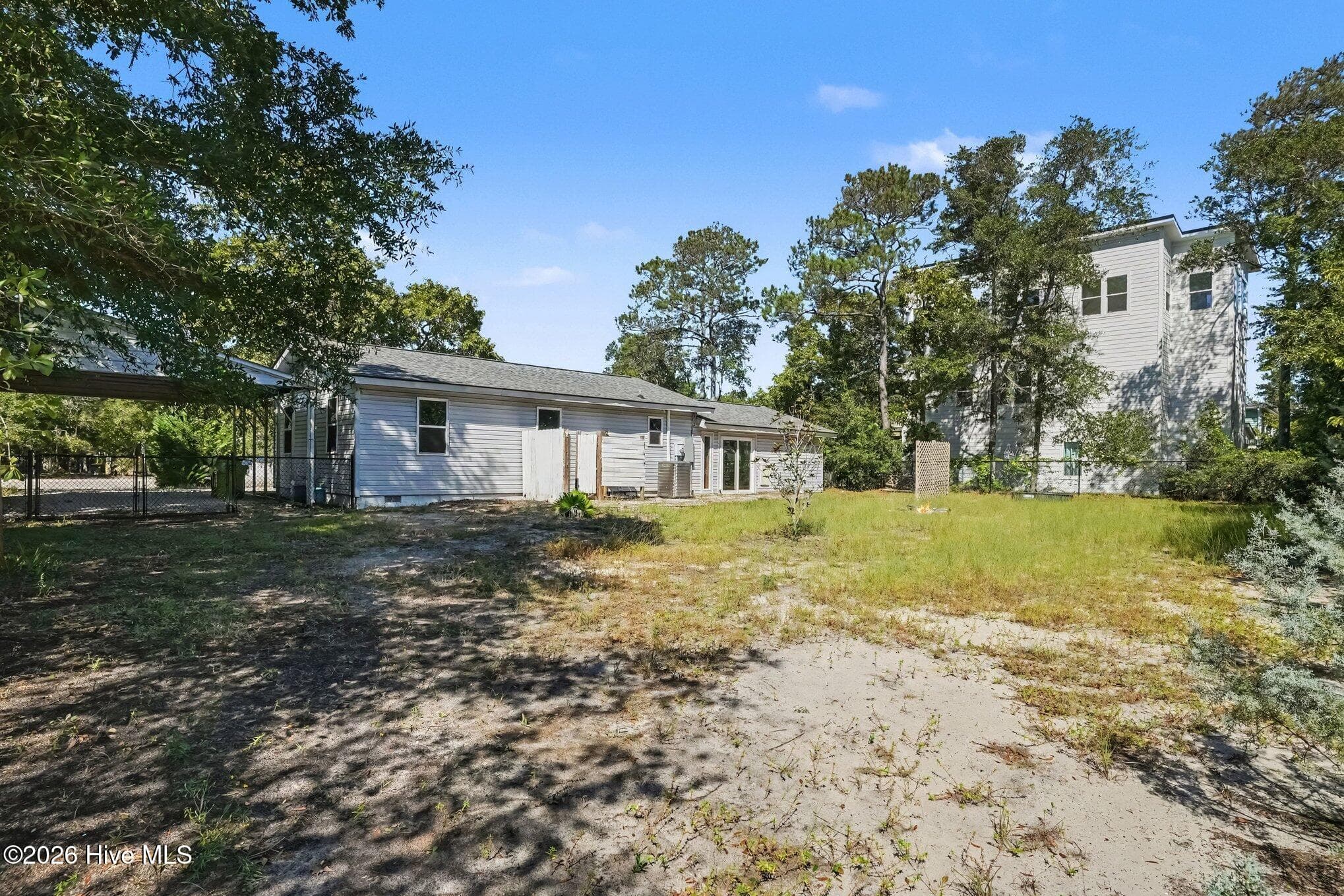 Single Family Residence at 124 N Middleton Avenue, Oak Island, NC 28465, Oak Island, photo 38 of 48