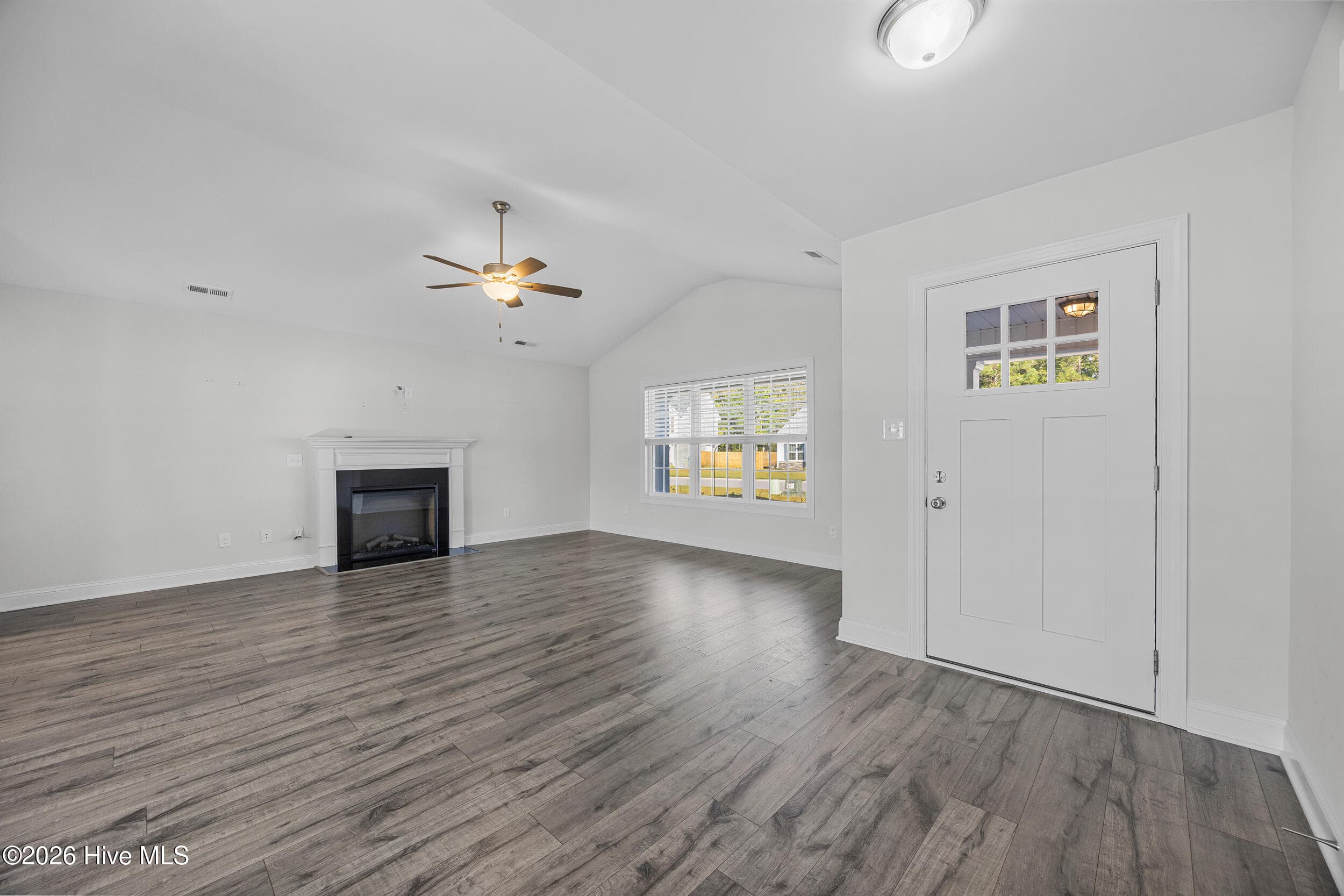 Single Family Residence at 496 Pebble Shore Drive, Sneads Ferry, NC 28460, Sneads Ferry, photo 7 of 48