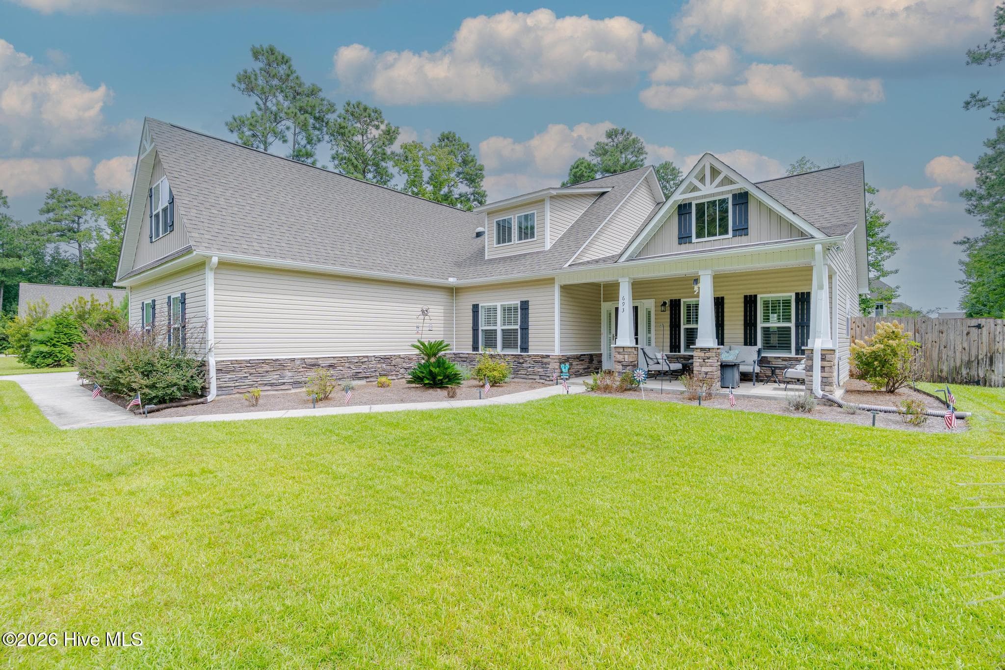 Single Family Residence at 693 Dan Owen Drive, Hampstead, NC 28443, photo 7 of 53