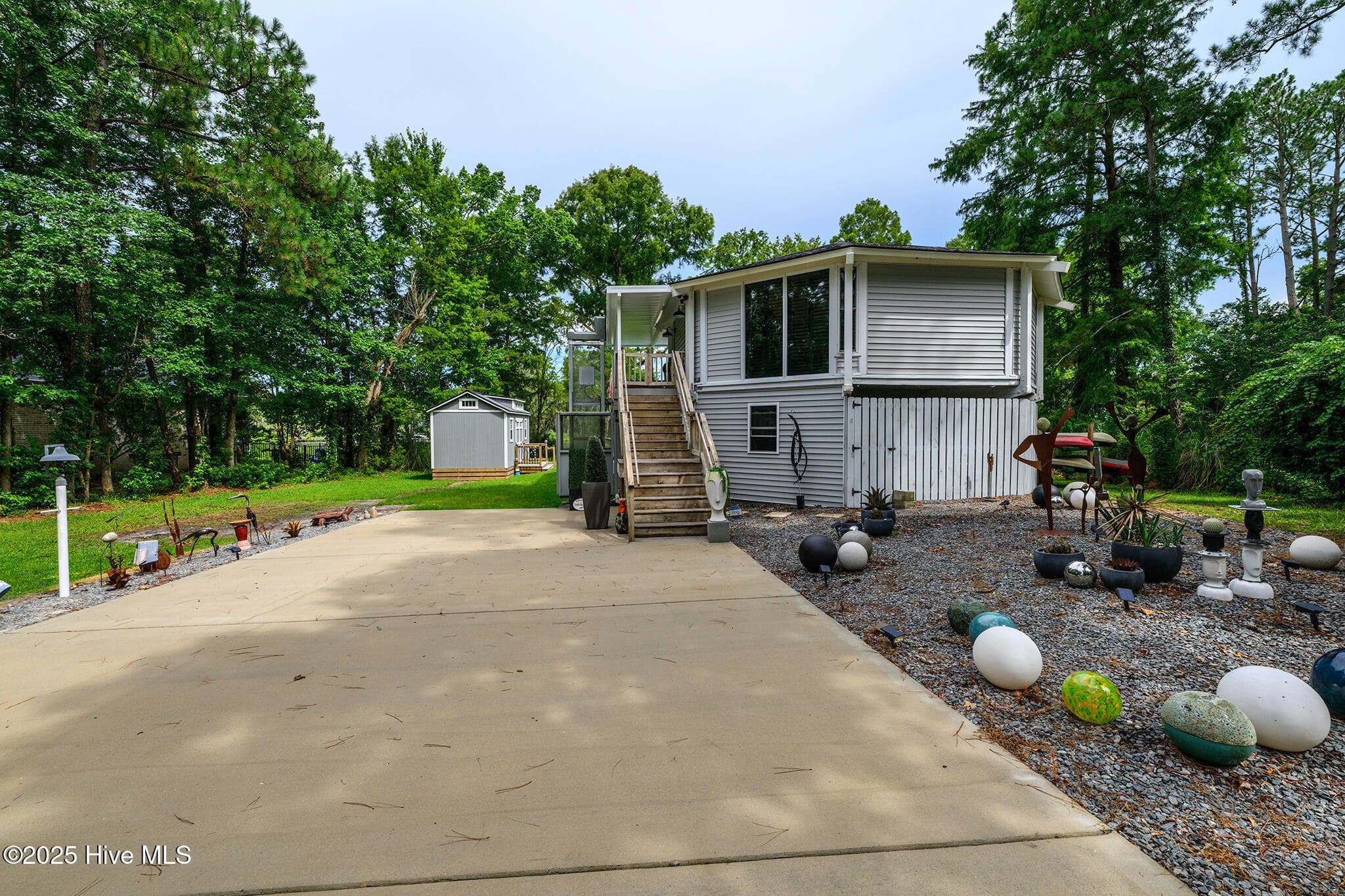 Single Family Residence at 210 Gangplank Road, New Bern, NC 28562, photo 61 of 86