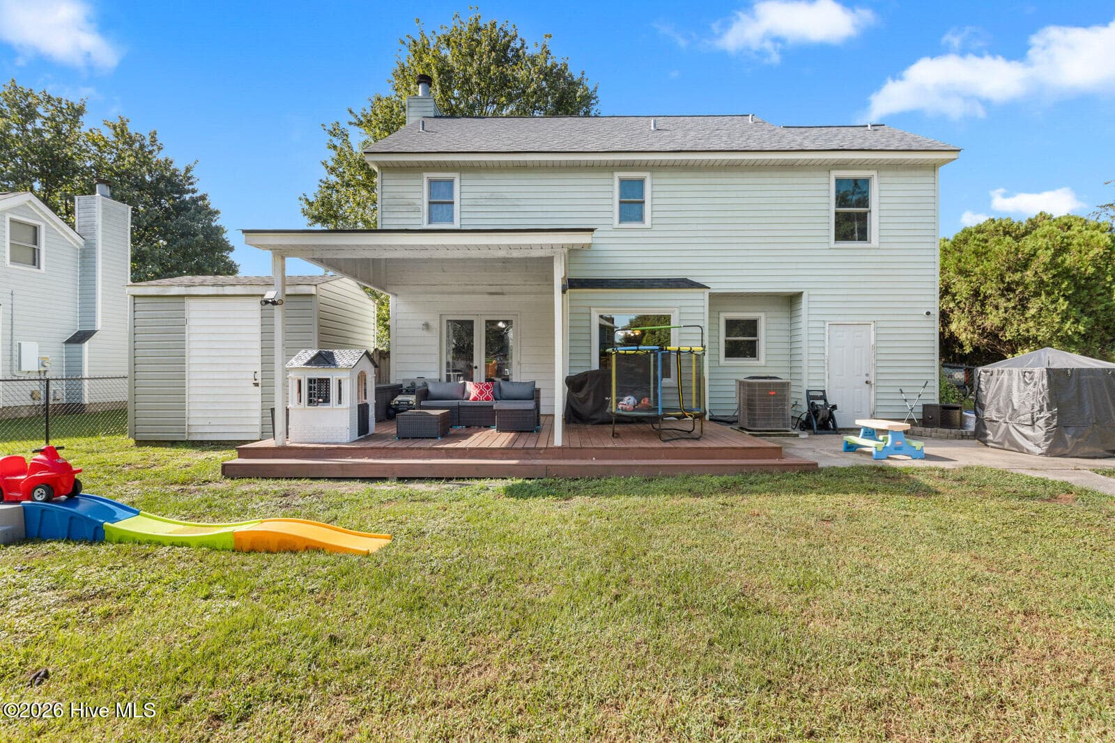 Single Family Residence at 405 Wolf Run Drive, Jacksonville, NC 28546, photo 31 of 31