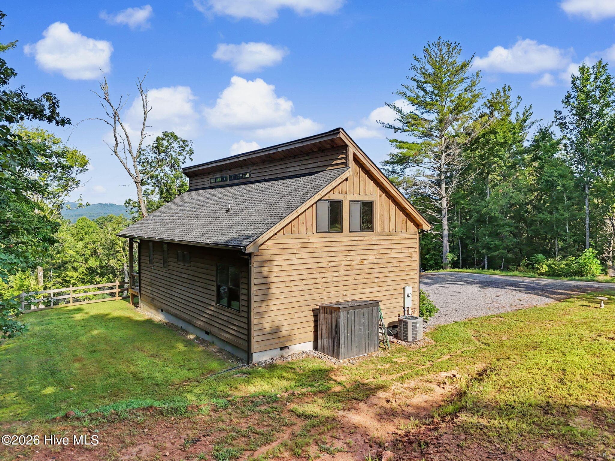 Single Family Residence at 60 Oak Forest Circle, Hayesville, NC 28904, Hayesville, photo 5 of 53