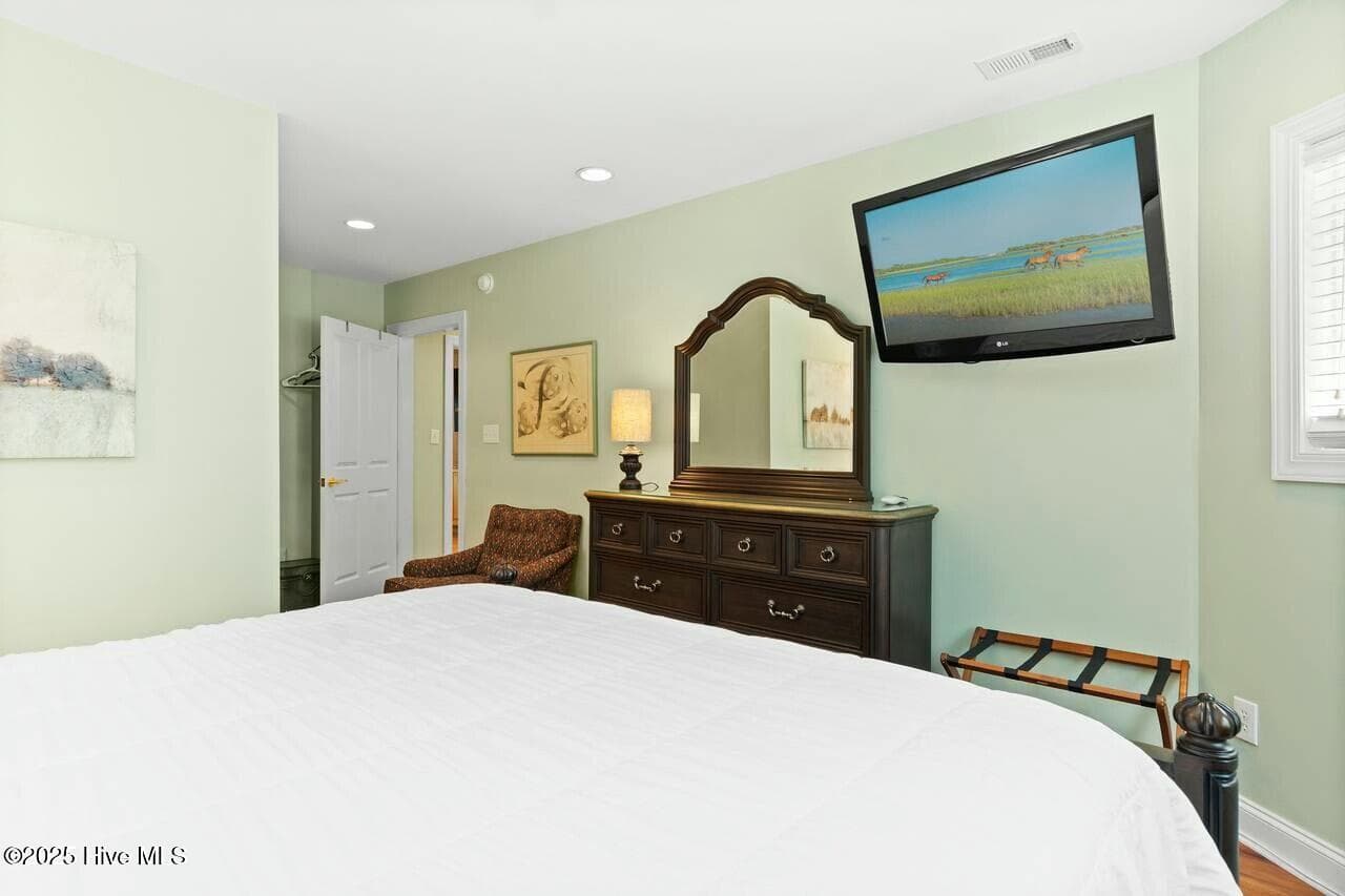5th Bedroom - 7012 Sound Drive, Emerald Isle, NC 28594