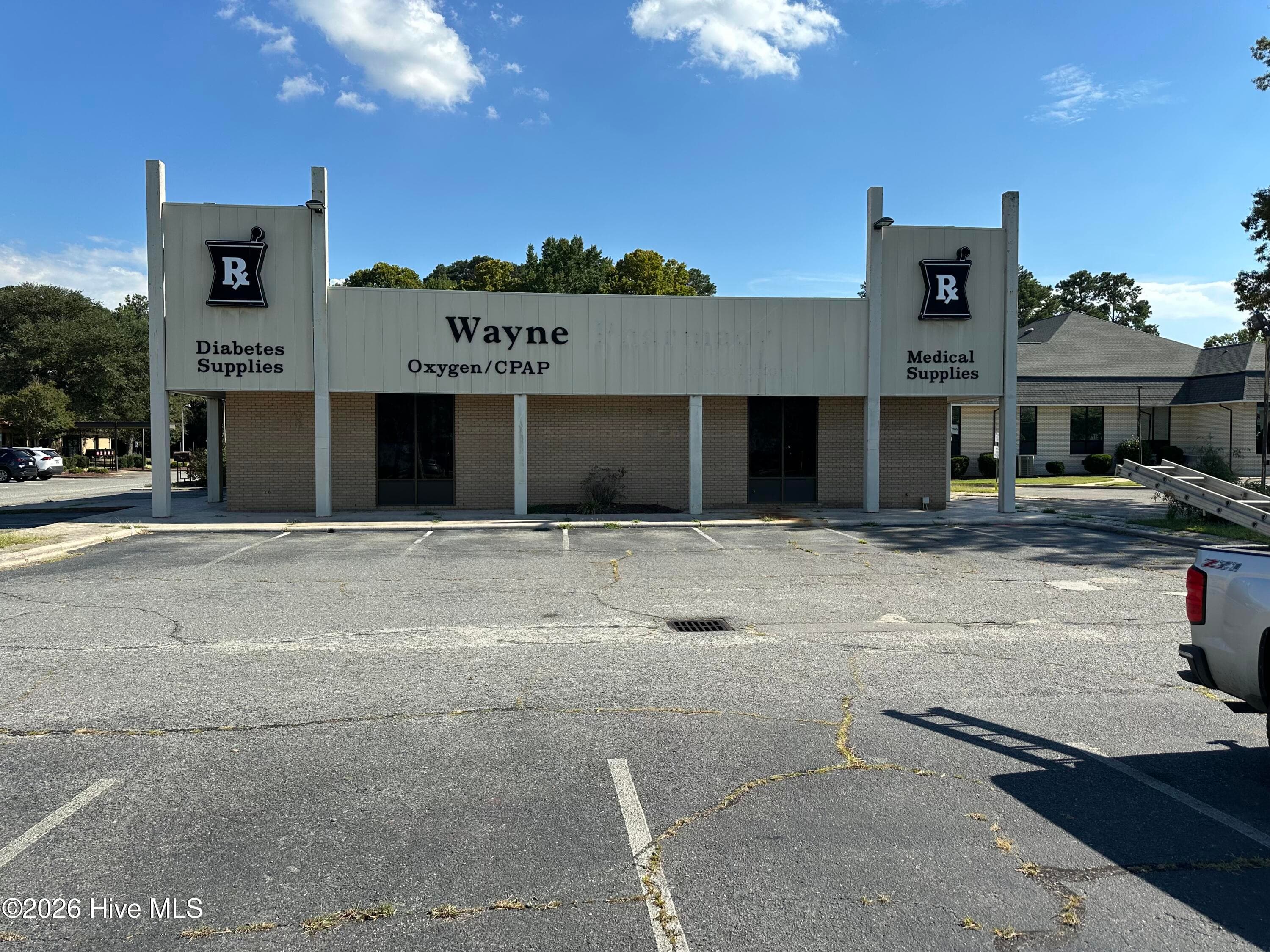 2302 Wayne Memorial Drive, Goldsboro, NC 27534