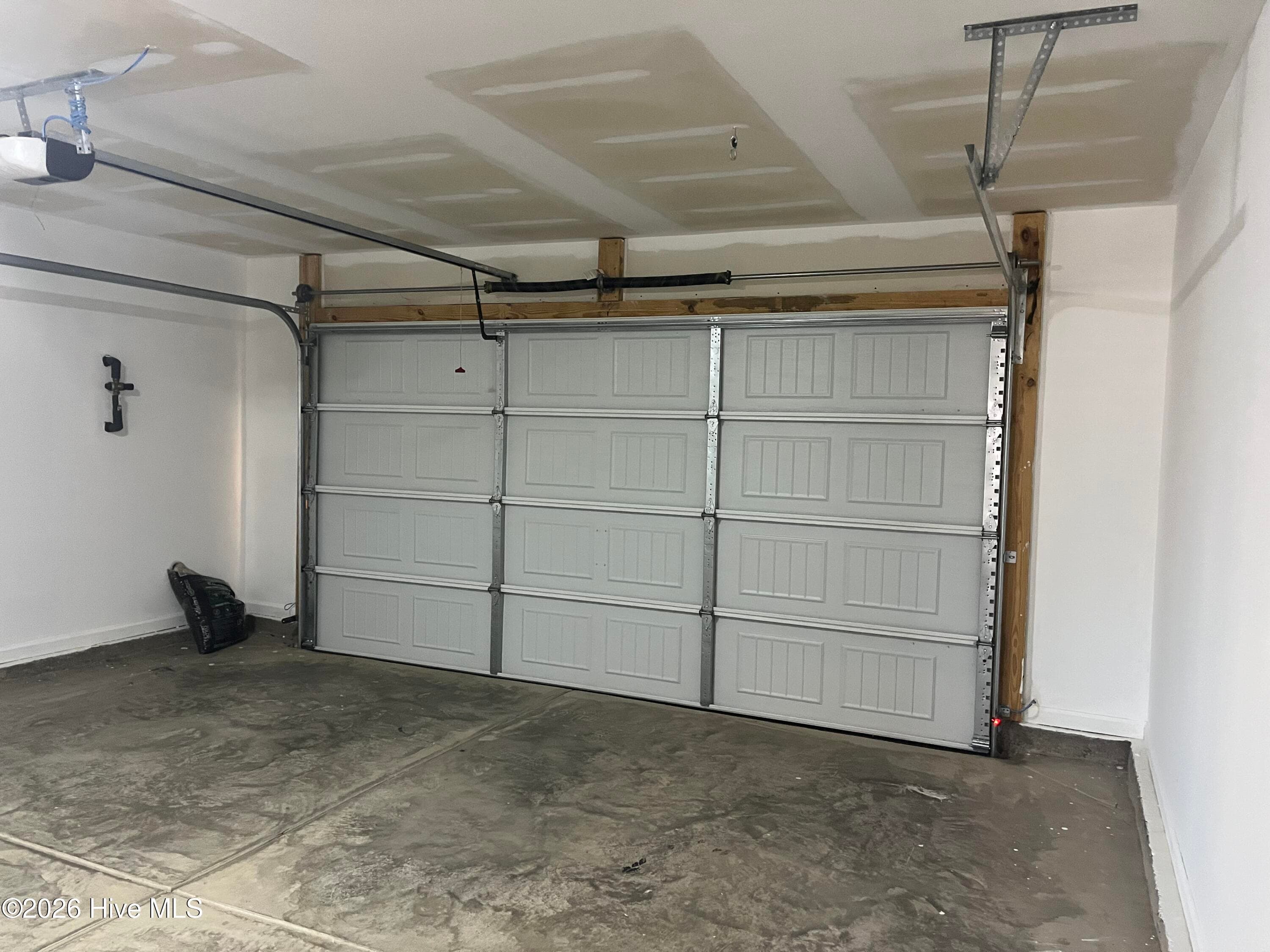 extra photos: 2 car garage - 4033 Thimbleberry Drive, Graniteville, SC 29829
