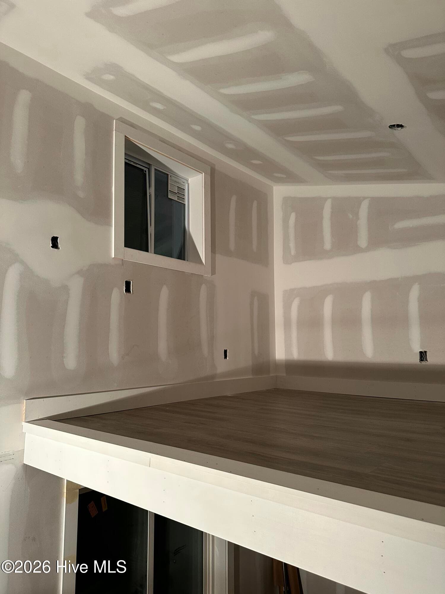 Loft Space - 234 Manchester Road, Havelock, NC 28532