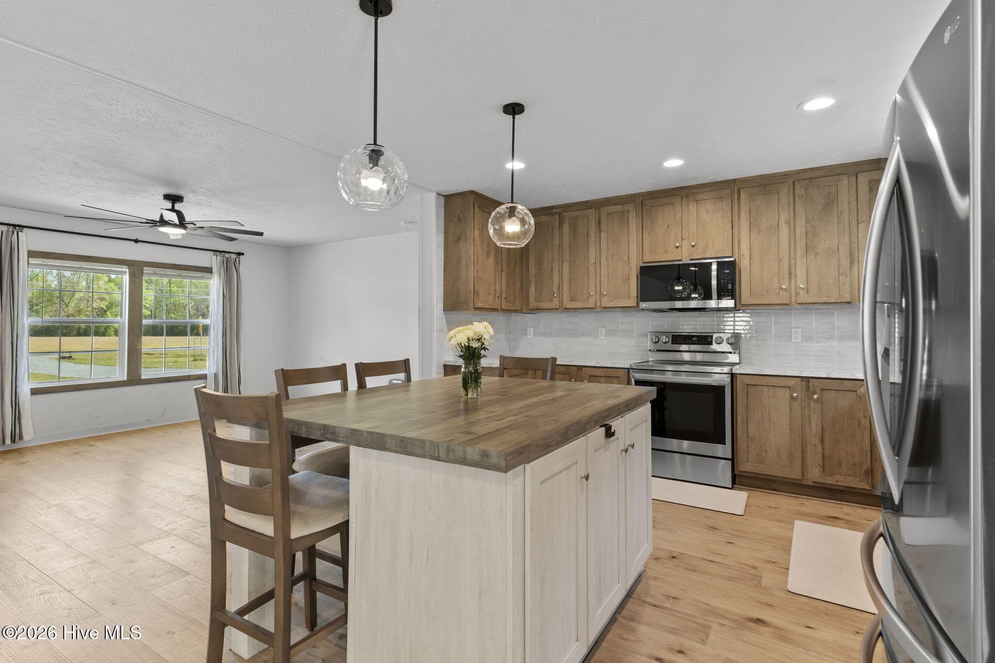 Manufactured Home at 7150 Faircloth Bridge Road, Stedman, NC 28391, Stedman, photo 17 of 44