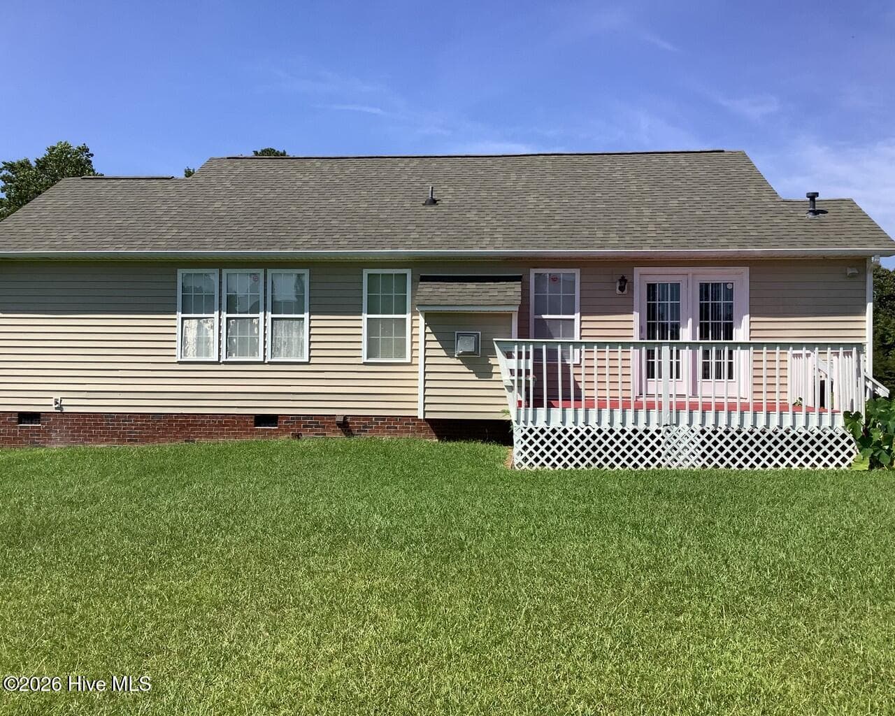 Single Family Residence at 455 Tralee Drive, Smithfield, NC 27577, photo 2 of 2