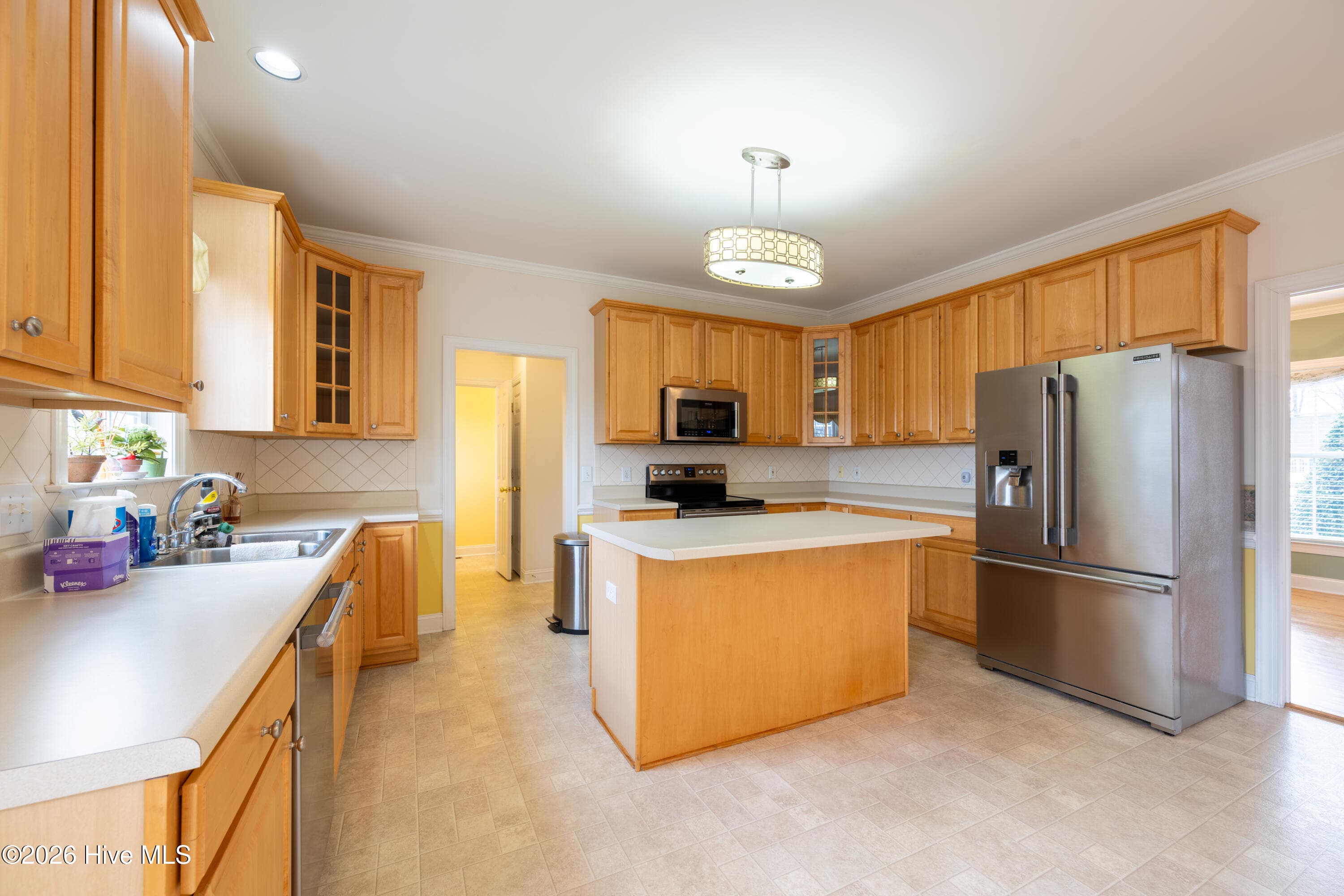 Single Family Residence at 1934 Cherry Stone Lane, Greenville, NC 27858, photo 10 of 53