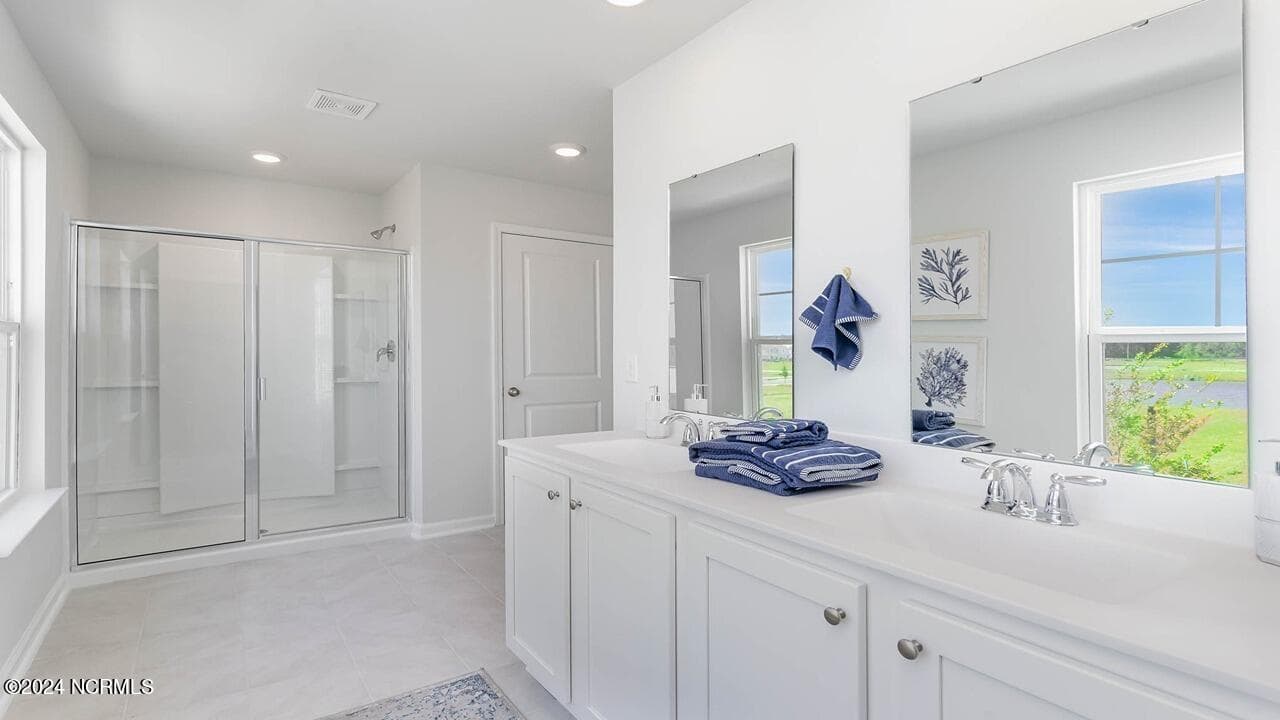 Single Family Residence at 1079 Woods Crossing Road SW, Supply, NC 28462, photo 18 of 33