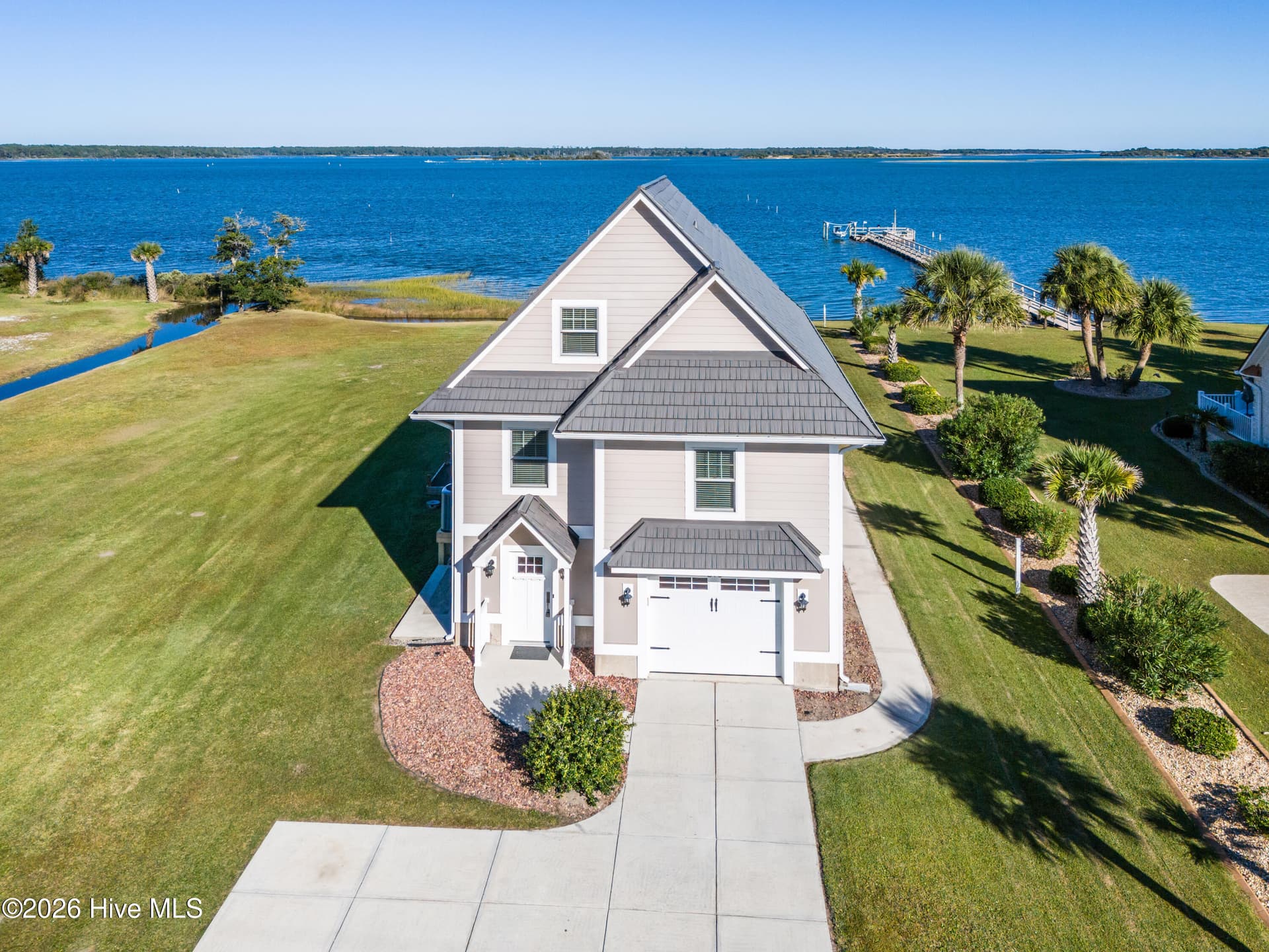 275 Riverside Drive, Sneads Ferry, NC 28460