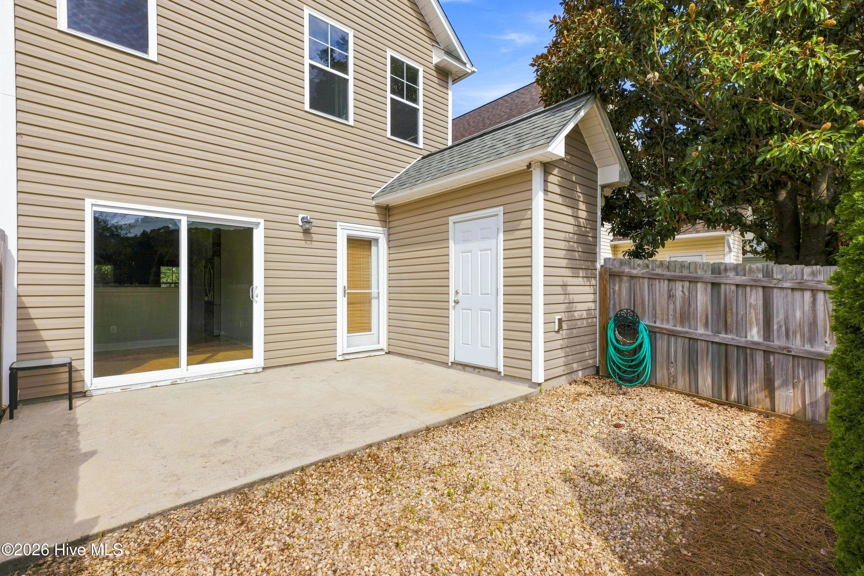 Single Family Residence at 8023 Sweetgrass Court, Wilmington, NC 28412, photo 27 of 33