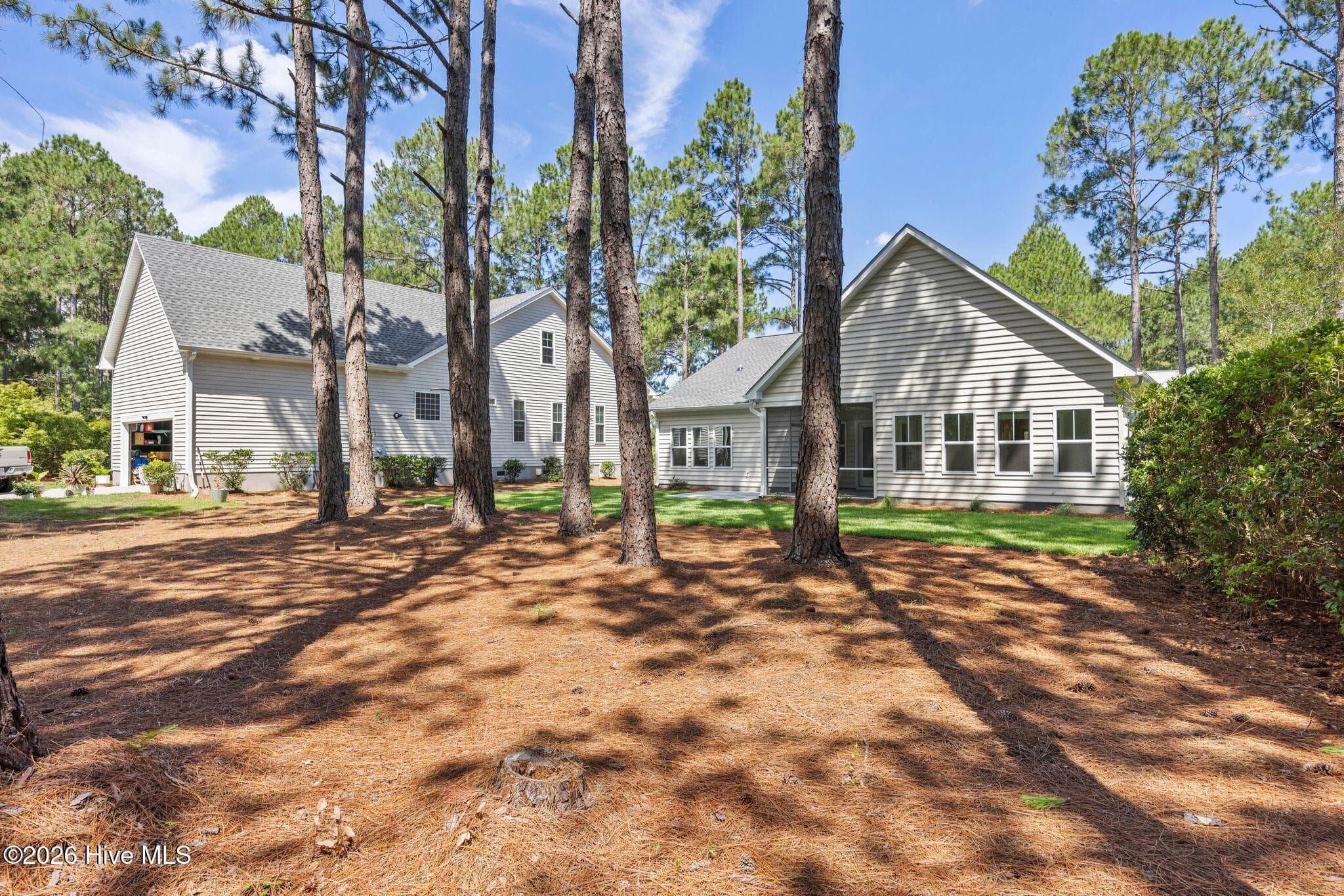 Single Family Residence at 4089 Country Garden Lane, Southport, NC 28461, photo 58 of 86