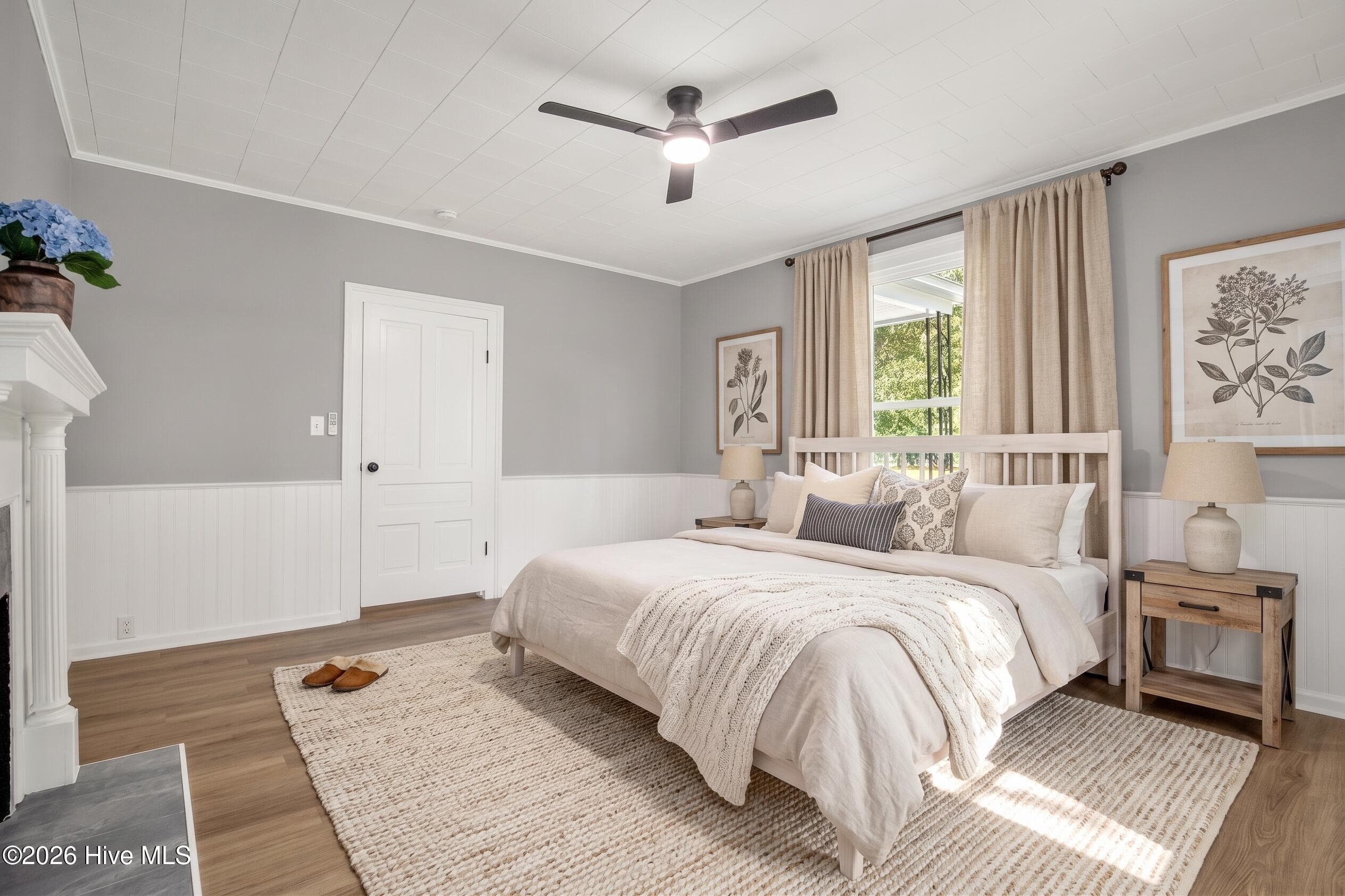 Furniture is virtually staged - 806 W Roseboro Street, Roseboro, NC 28382, Roseboro