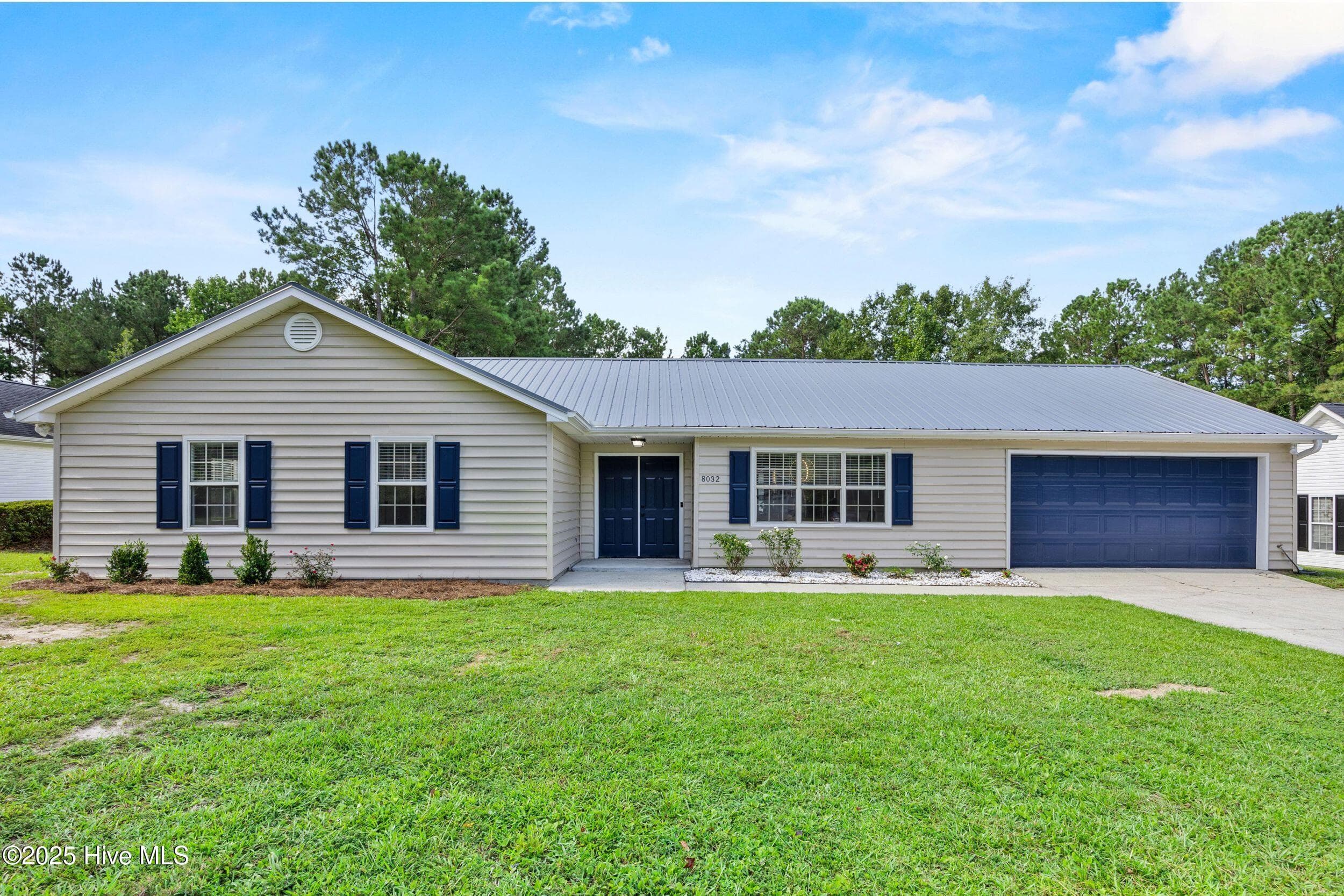 Single Family Residence at 8032 Webster Court NE, Leland, NC 28451, photo 2 of 50