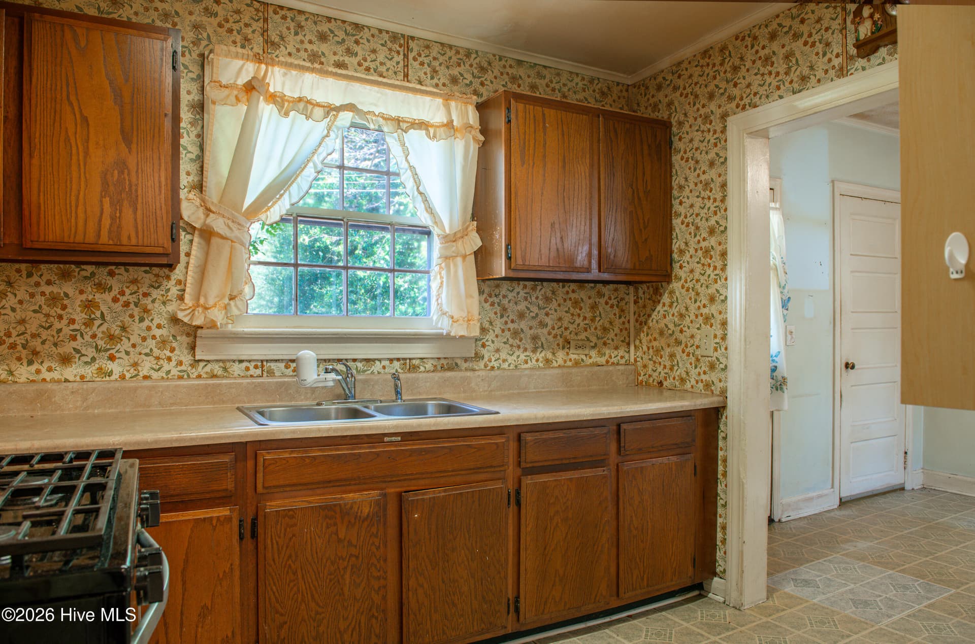 Single Family Residence at 2127 Klein Road, Wilmington, NC 28405, photo 17 of 42
