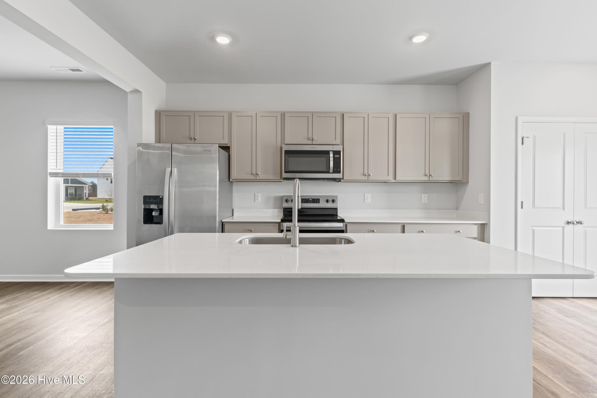 Single Family Residence at 148 N Squires Run Lane, Richlands, NC 28574, photo 13 of 52