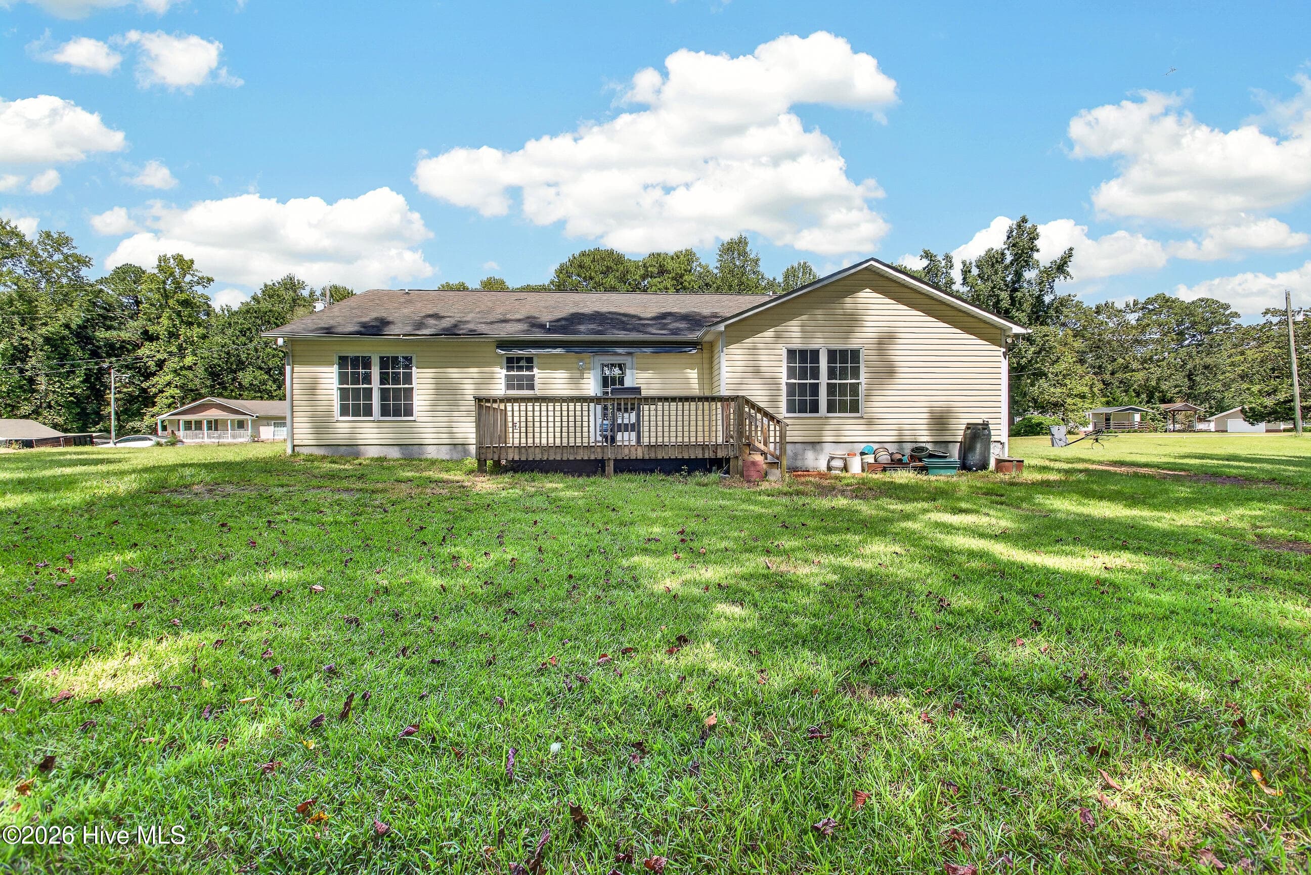 Single Family Residence at 137 Mccoy Lane, Jacksonville, NC 28546, photo 19 of 22