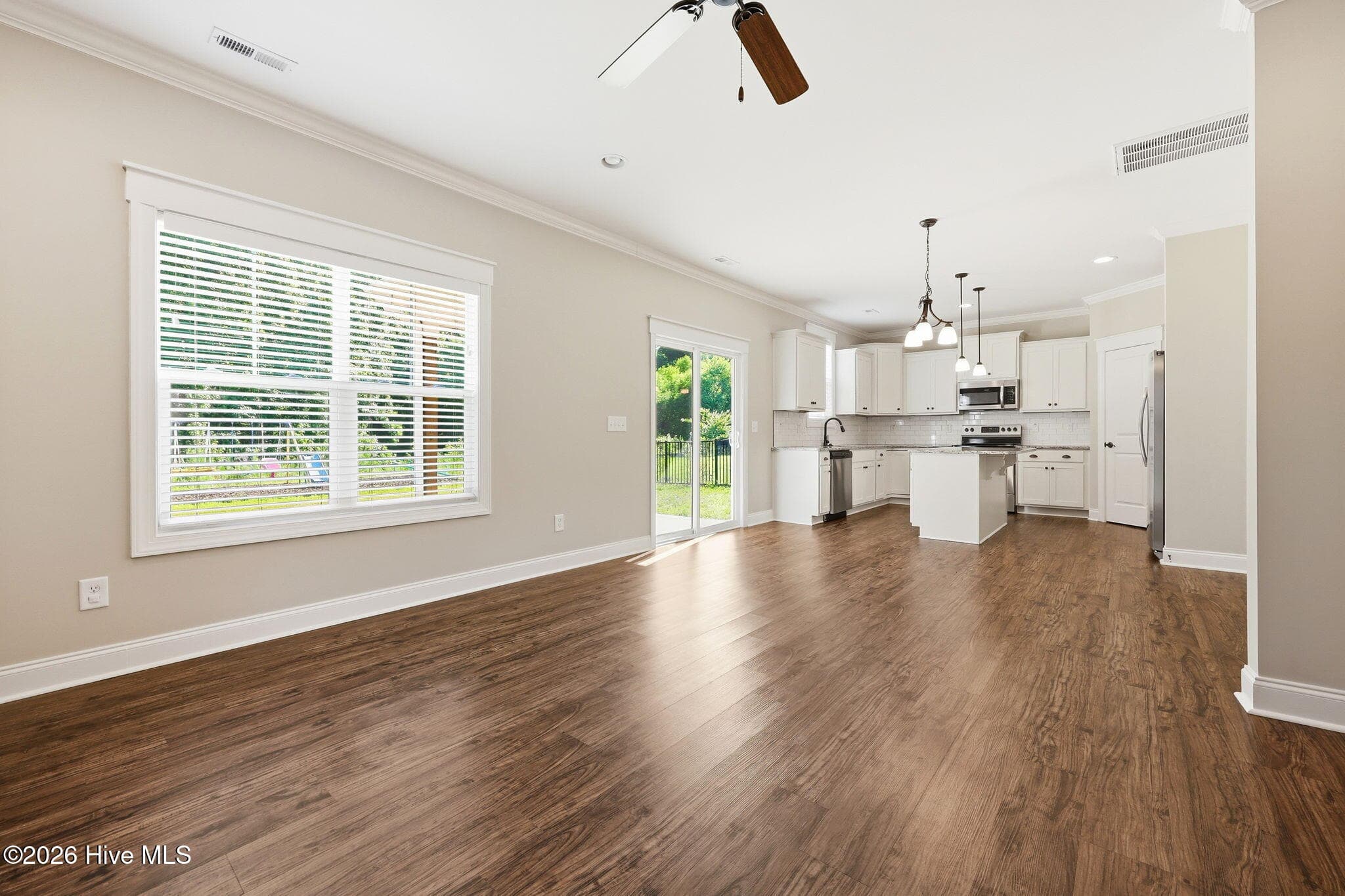 Single Family Residence at 318 Dunston Road, Carthage, NC 28327, photo 21 of 60