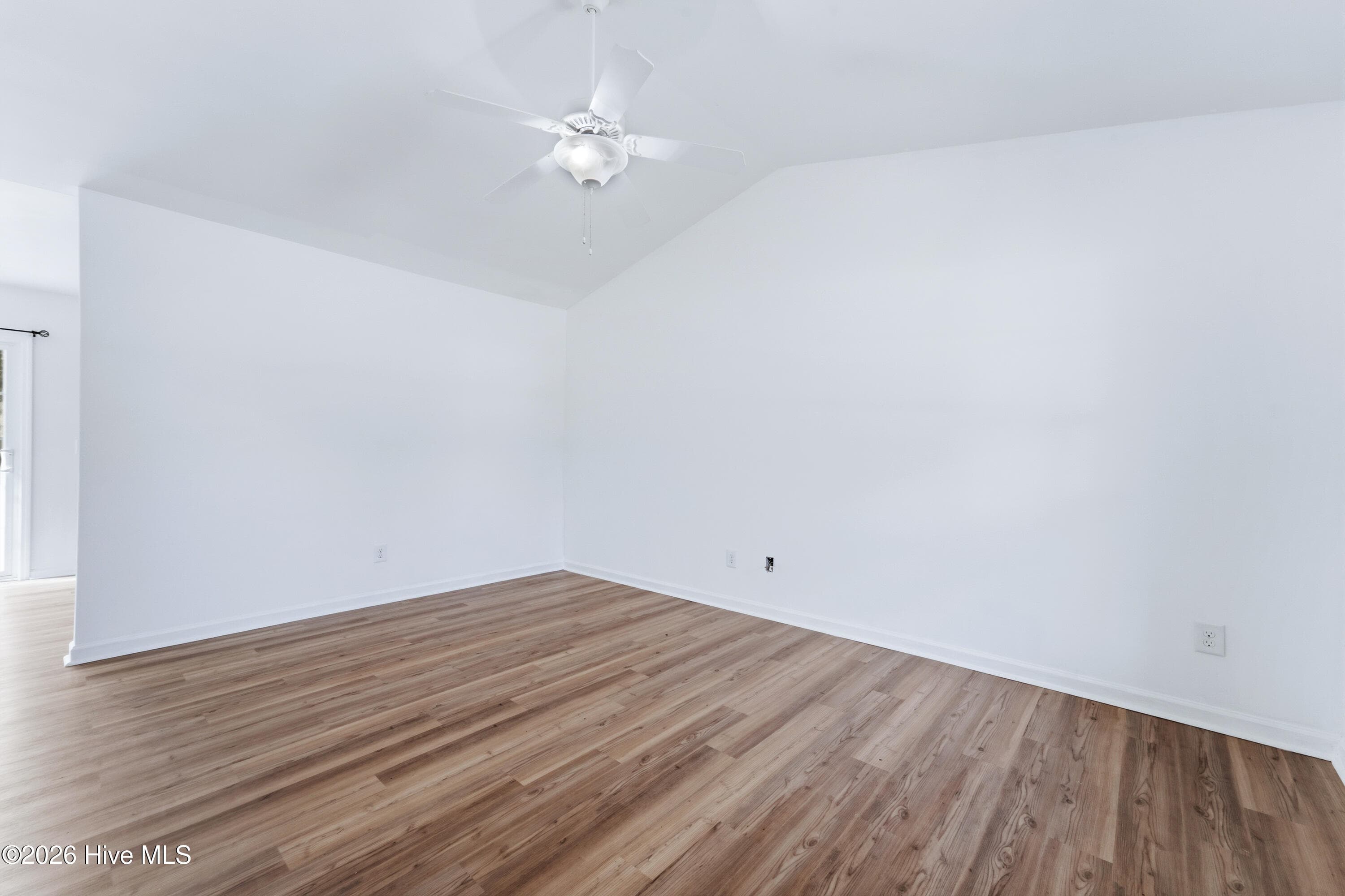 Single Family Residence at 178 Ashbury Park Lane, Richlands, NC 28574, photo 19 of 46