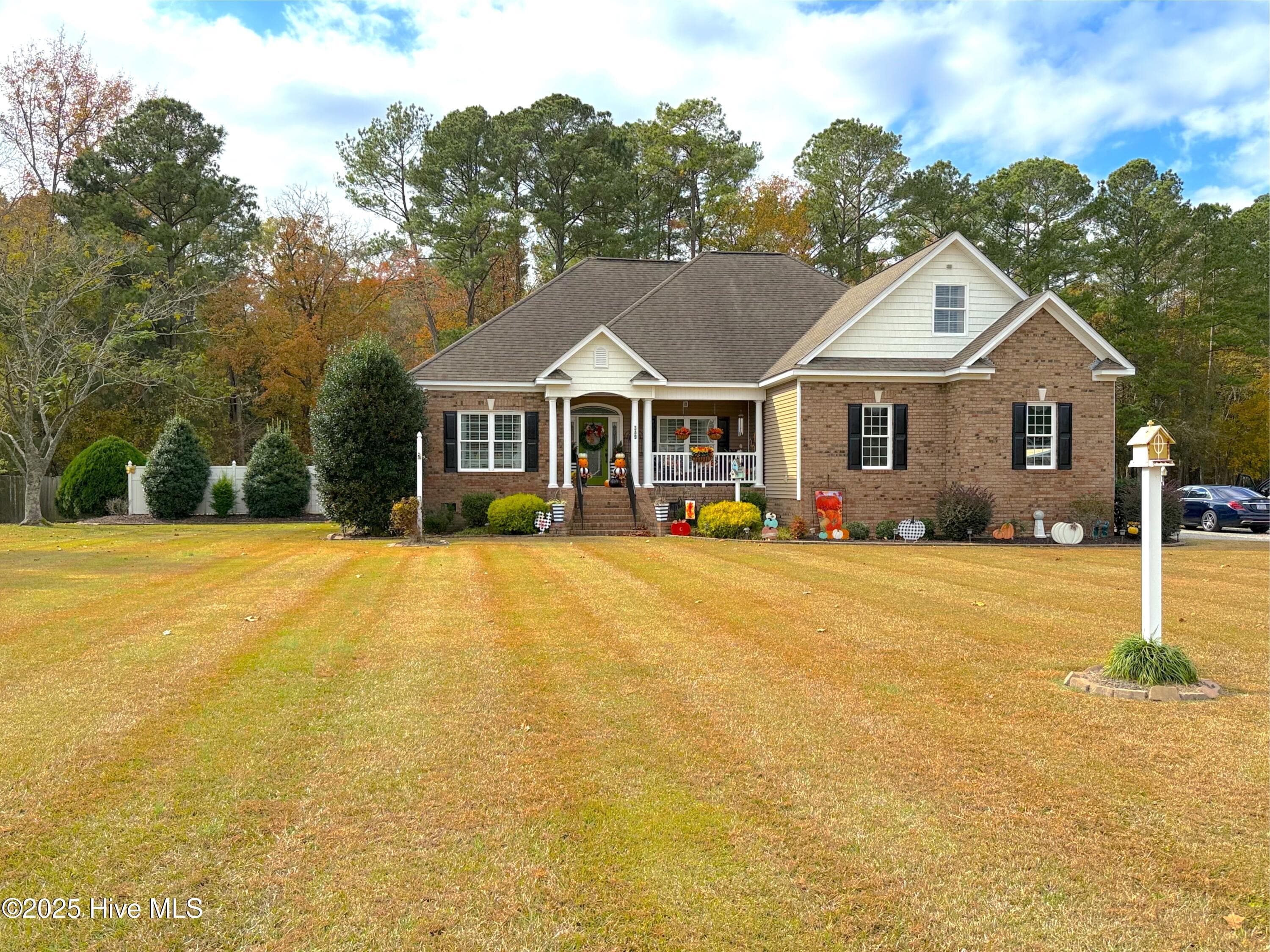 349 Barwick Drive, Washington, NC 27889
