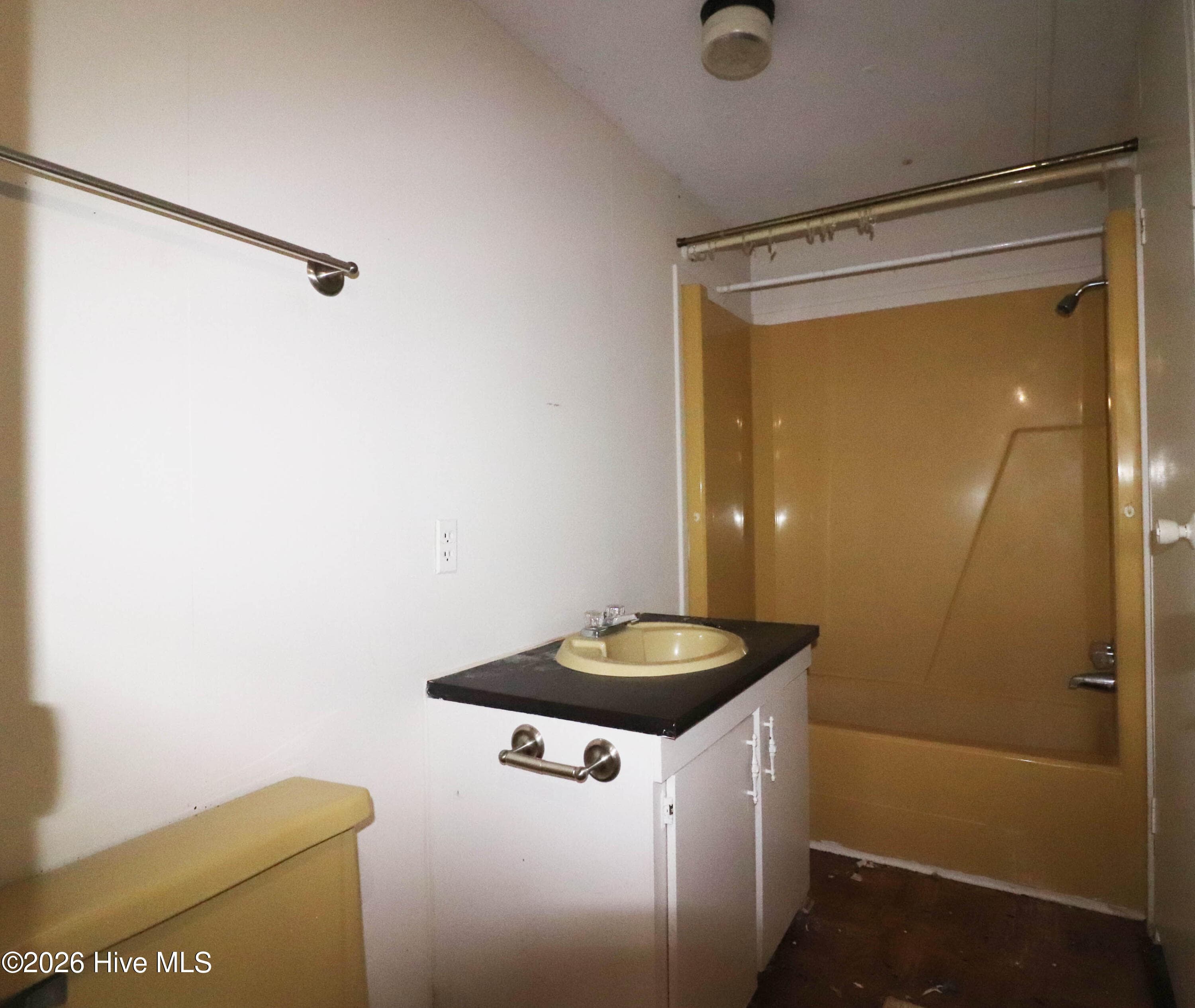 Manufactured Home at 115 Canal Drive, Harkers Island, NC 28531, photo 61 of 61