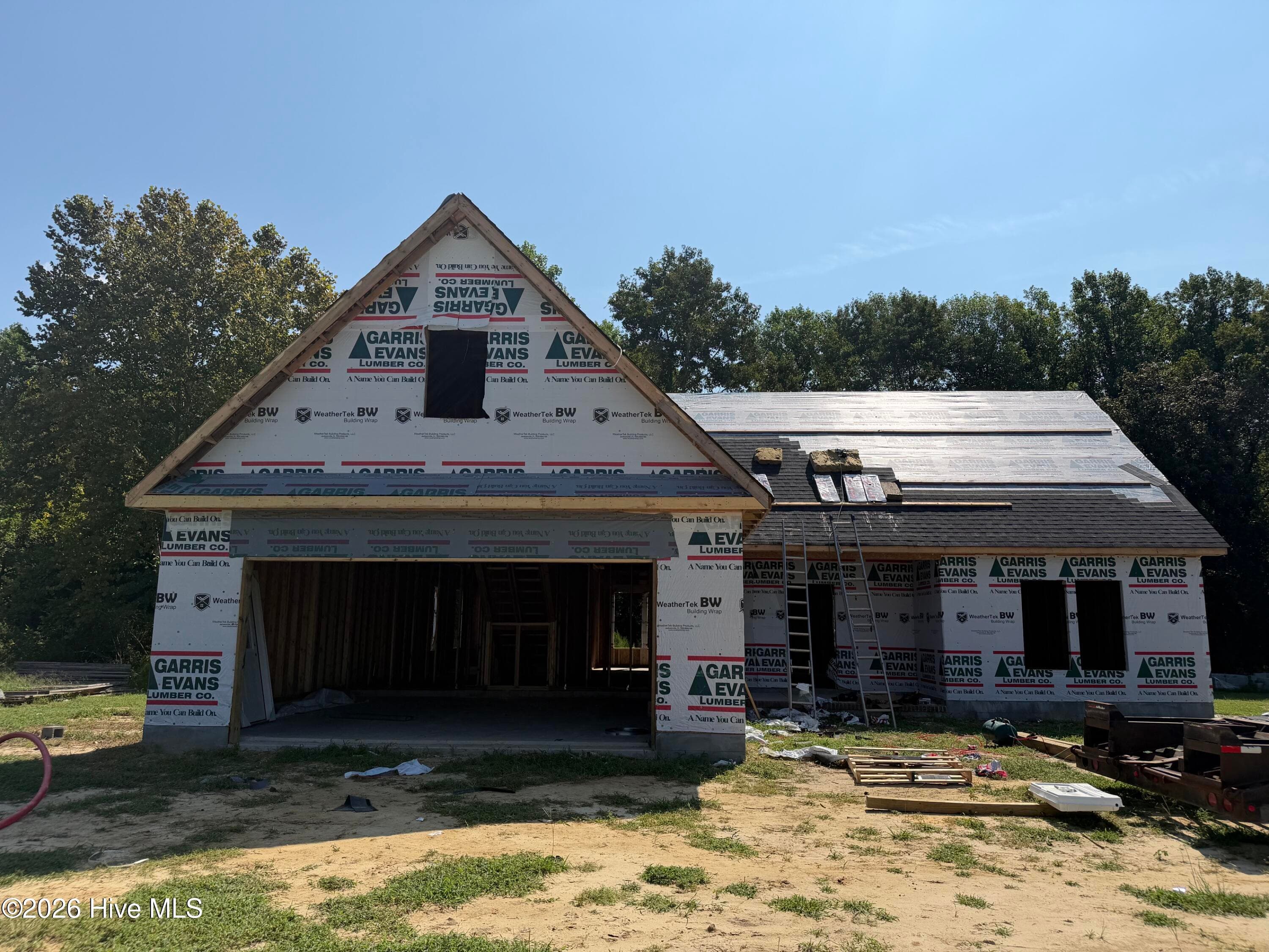 Single Family Residence at 509 Romney Drive, Beulaville, NC 28518, photo 2 of 27