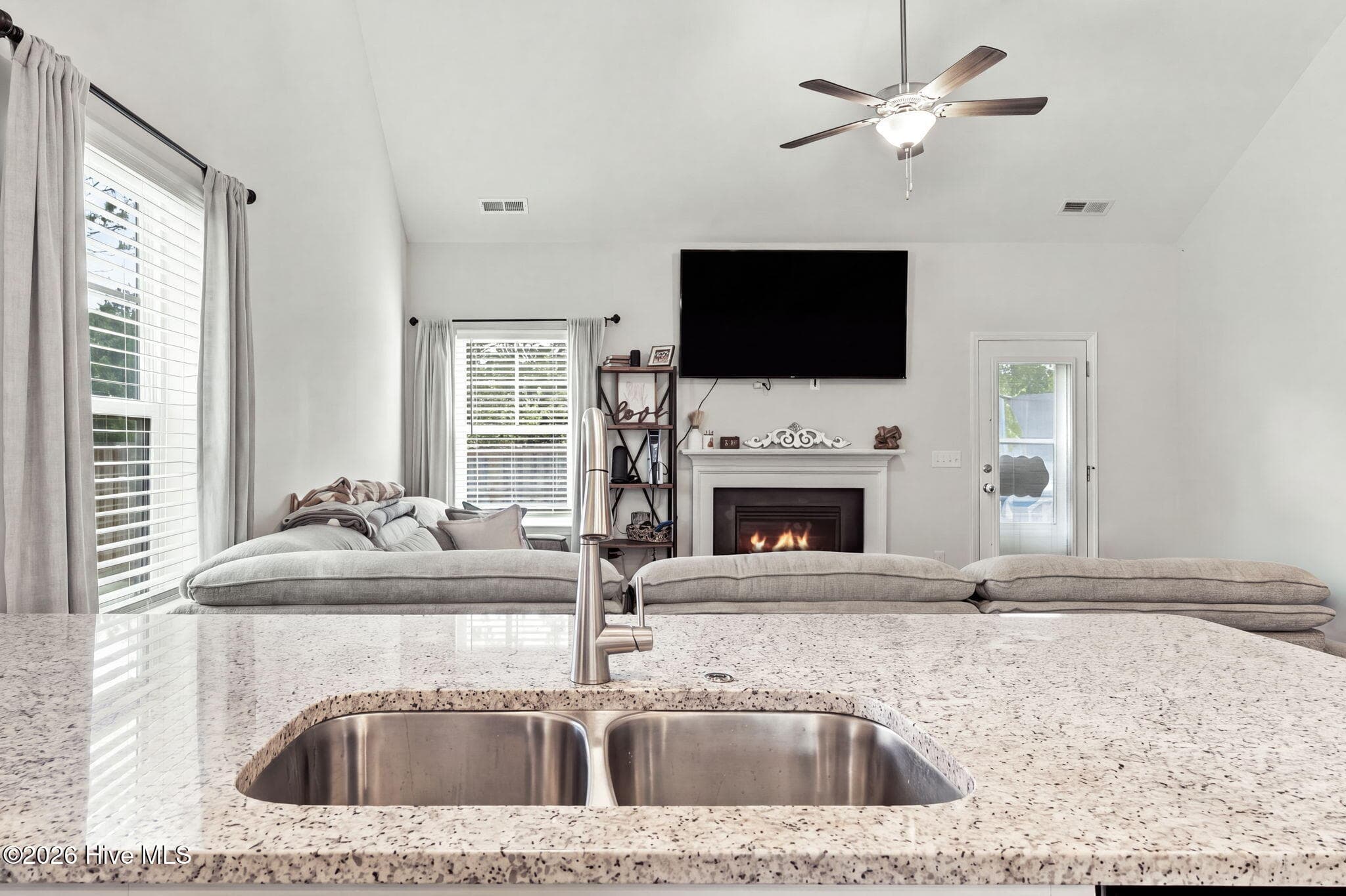 Single Family Residence at 2602 Longleaf Pine Circle, Leland, NC 28451, photo 16 of 54