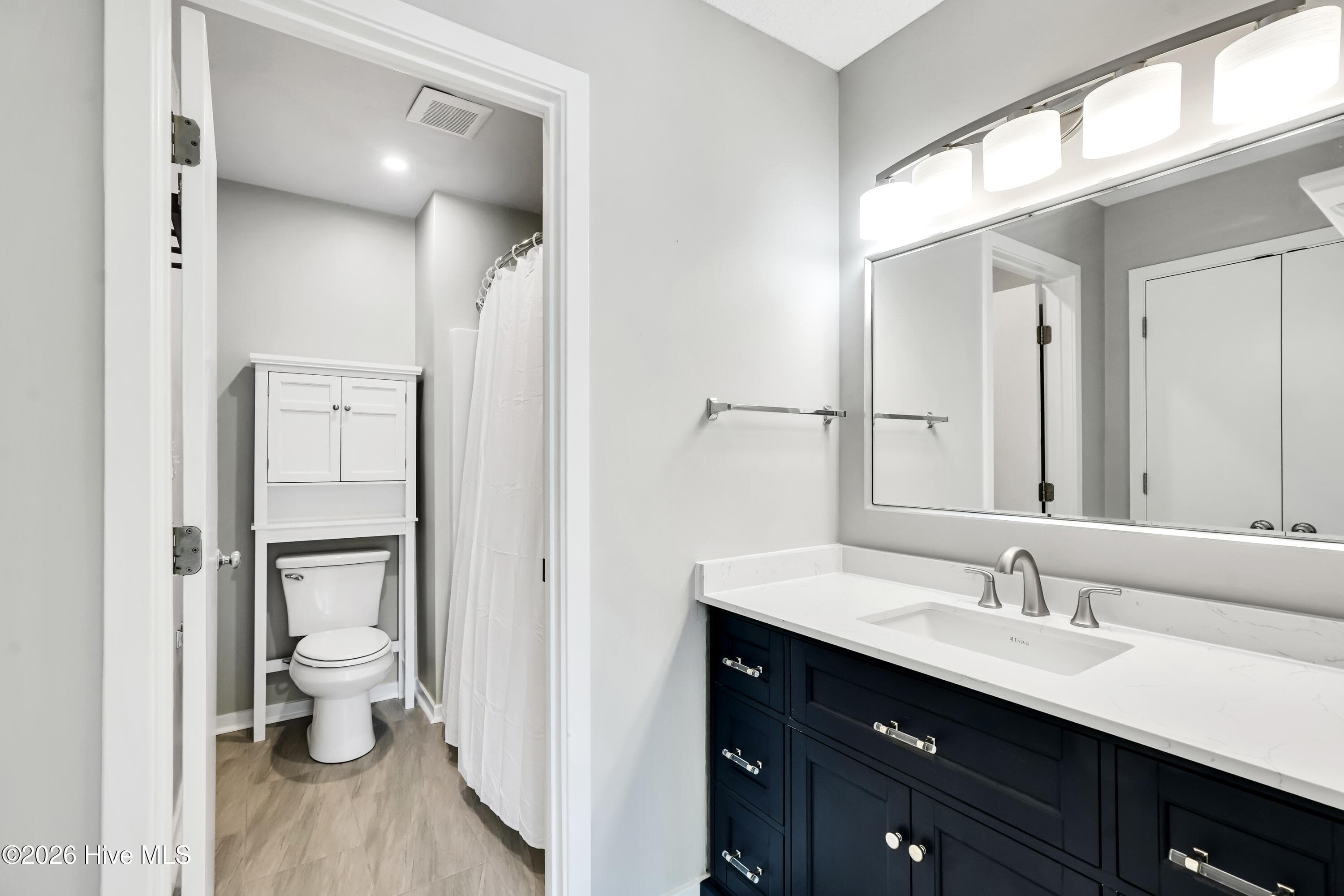 Townhouse at 1433 Villa Place E, Wilmington, NC 28409, photo 24 of 53