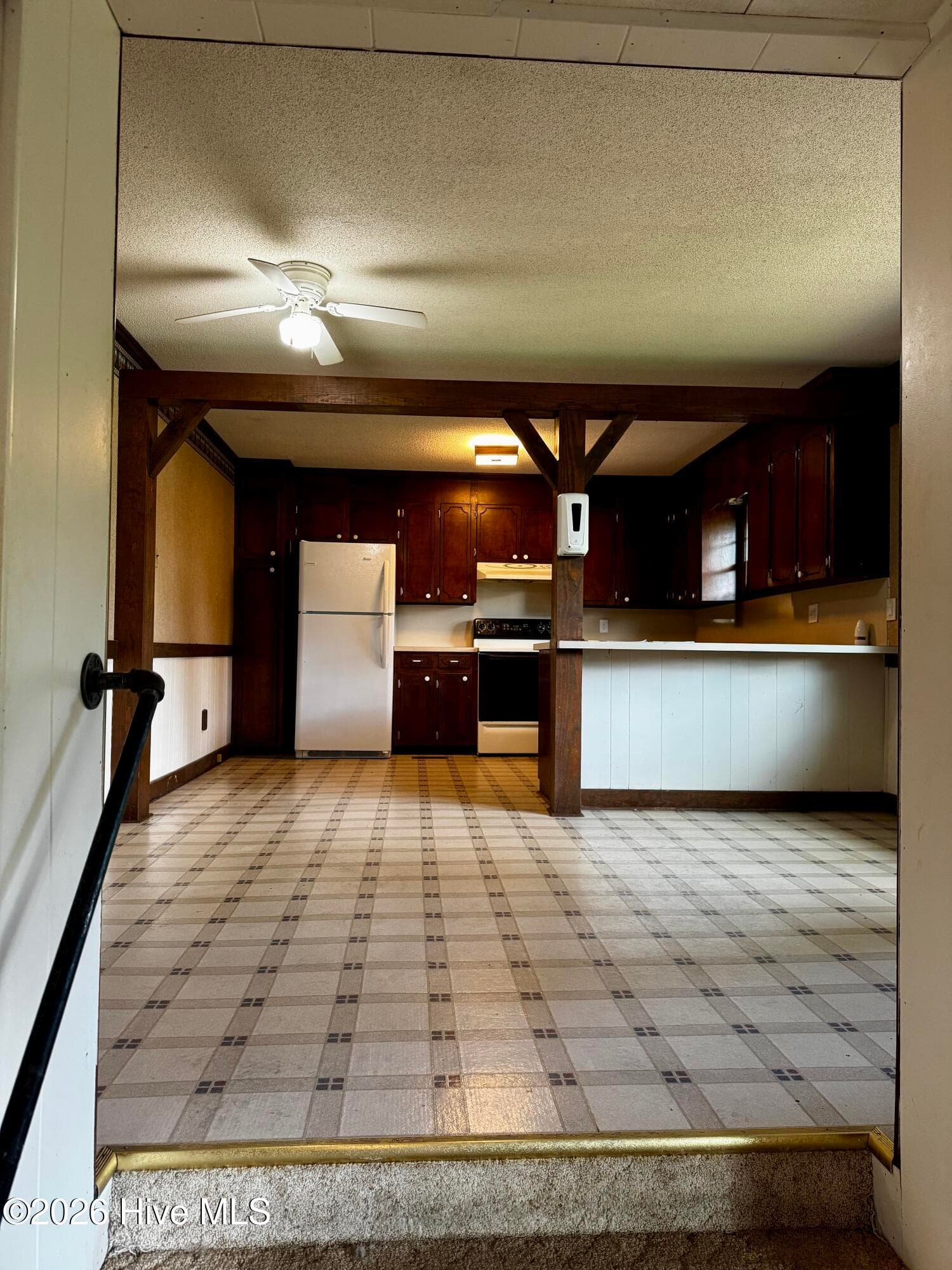 8001 W Main Street, Williamston, NC 27892