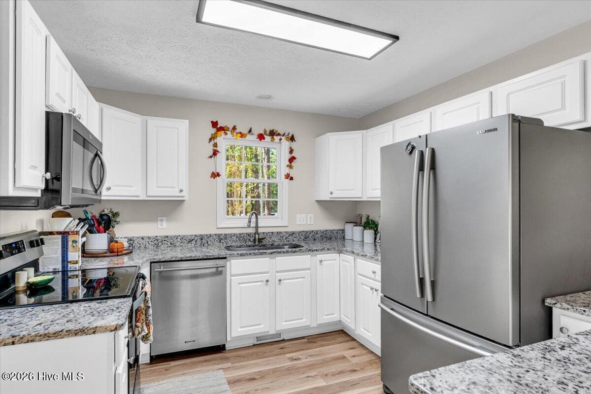 Single Family Residence at 145 Laurel Oak Lane, Pinebluff, NC 28373, Pinebluff, photo 14 of 38