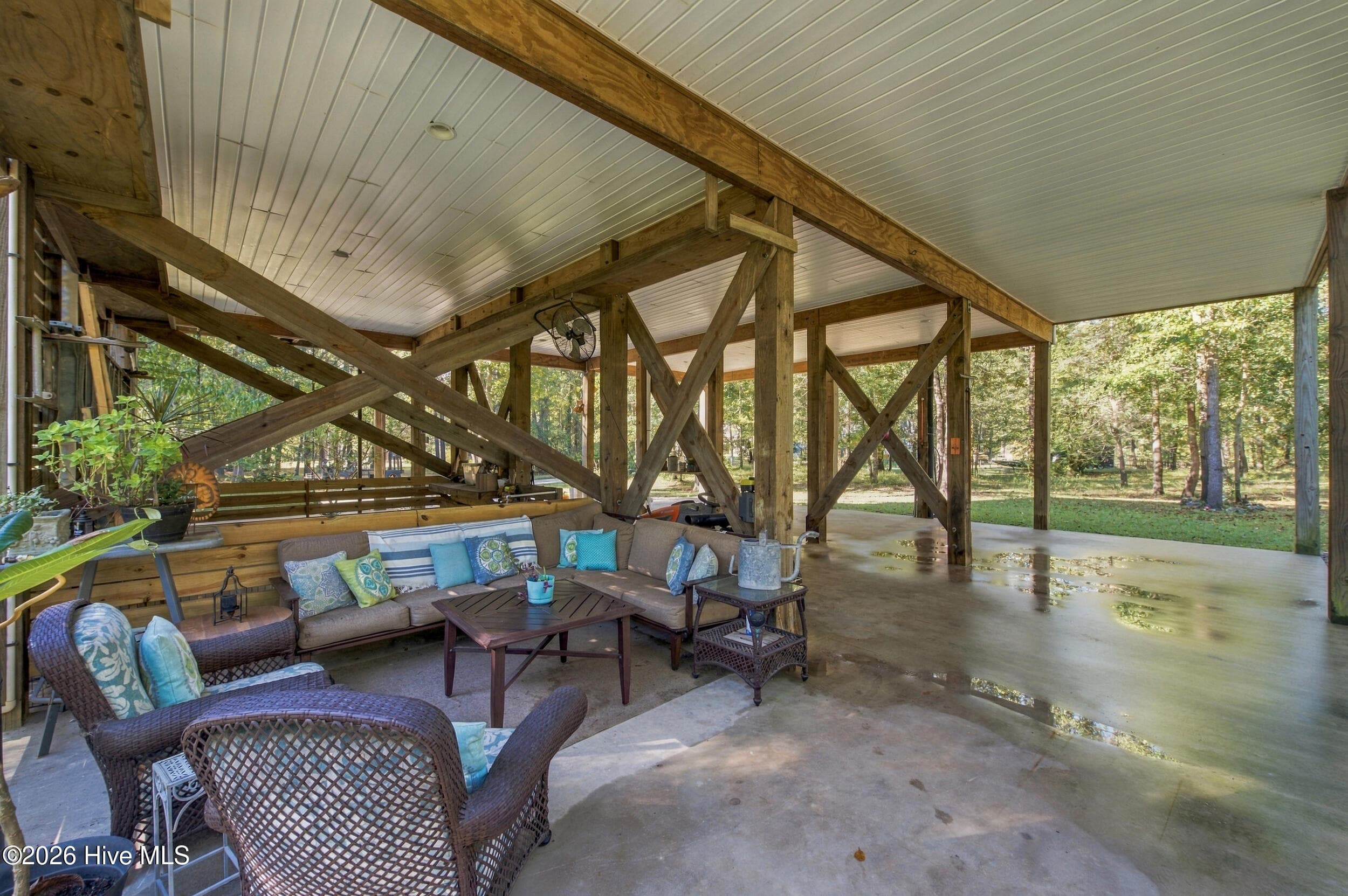 Single Family Residence at 1291 River Bend Drive, Burgaw, NC 28425, Burgaw, photo 8 of 57