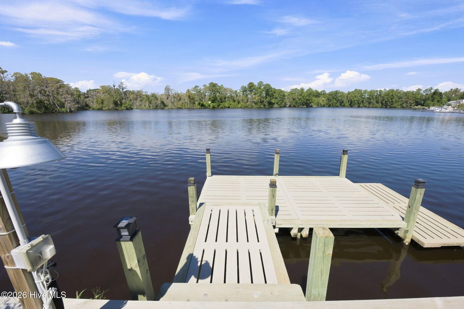 Single Family Residence at 248 Highwood Lane, New Bern, NC 28562, photo 8 of 78