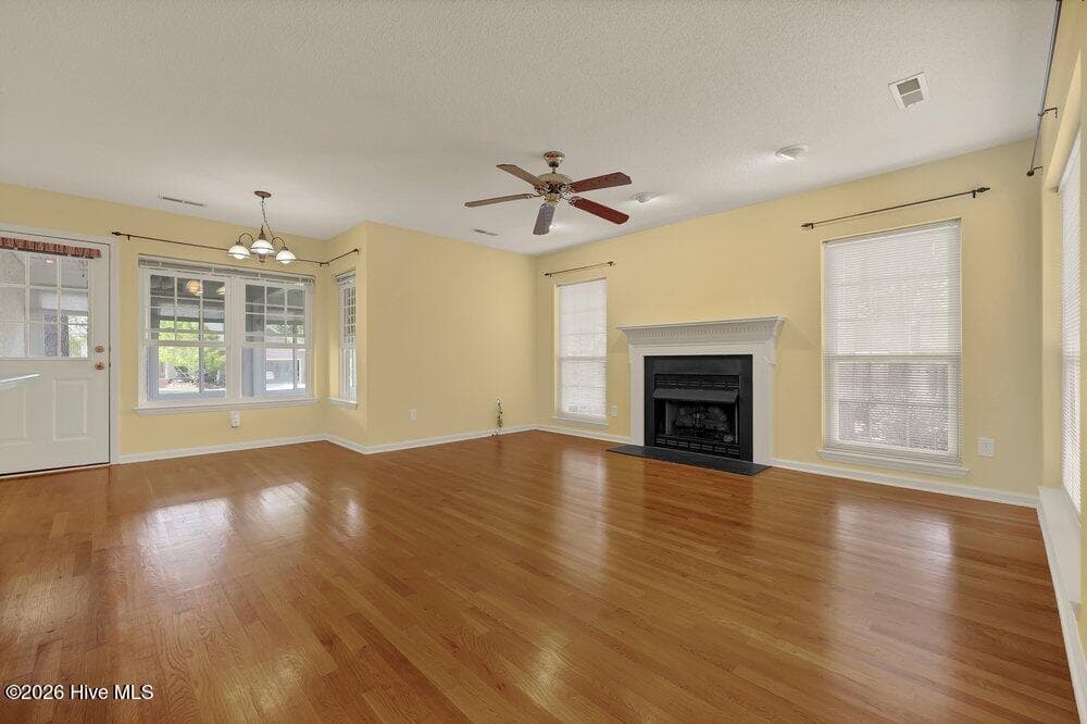Single Family Residence at 7101 Crabwalk Court, Wilmington, NC 28405, photo 8 of 54