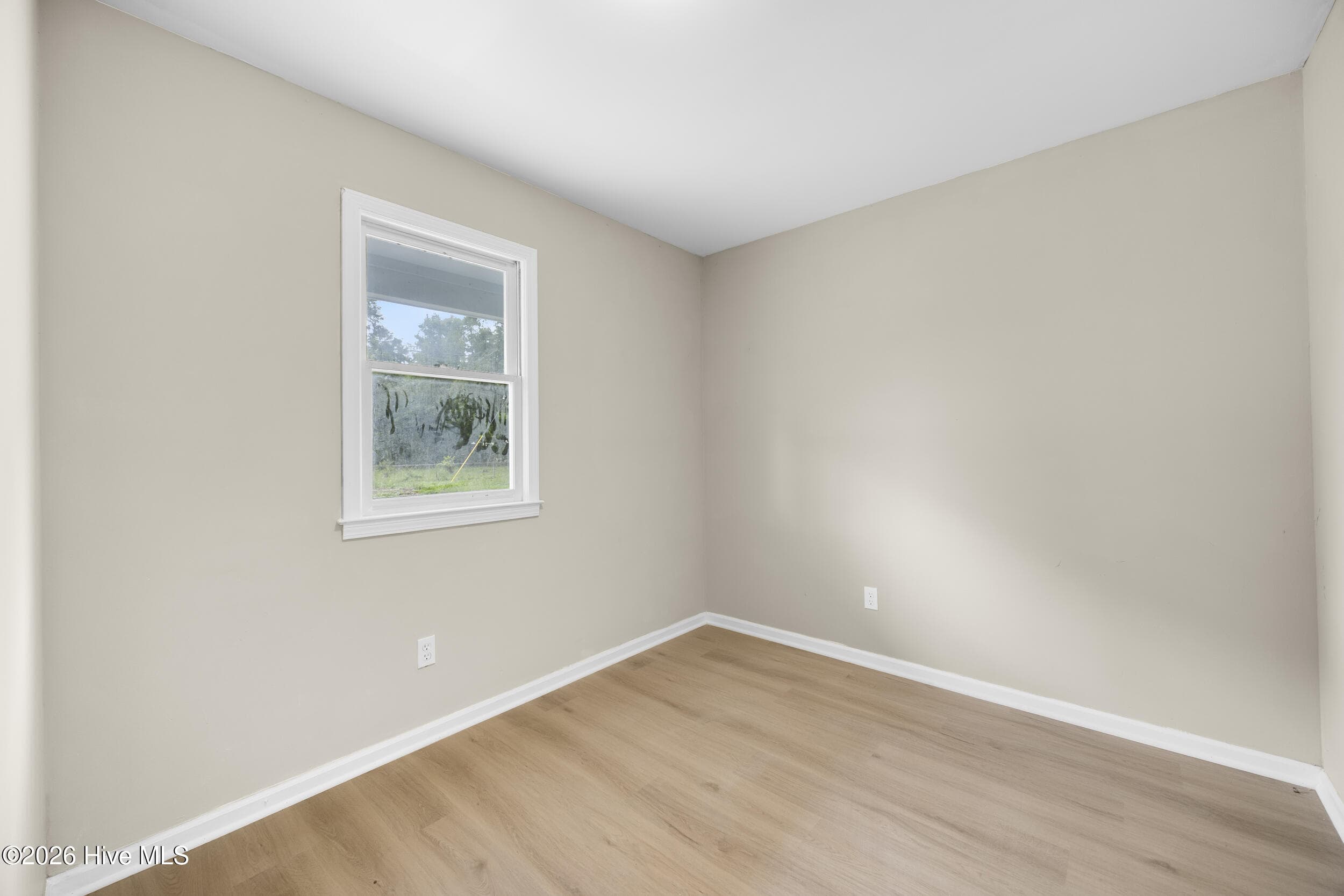 Single Family Residence at 521 Swann Street, Wilmington, NC 28401, photo 15 of 36