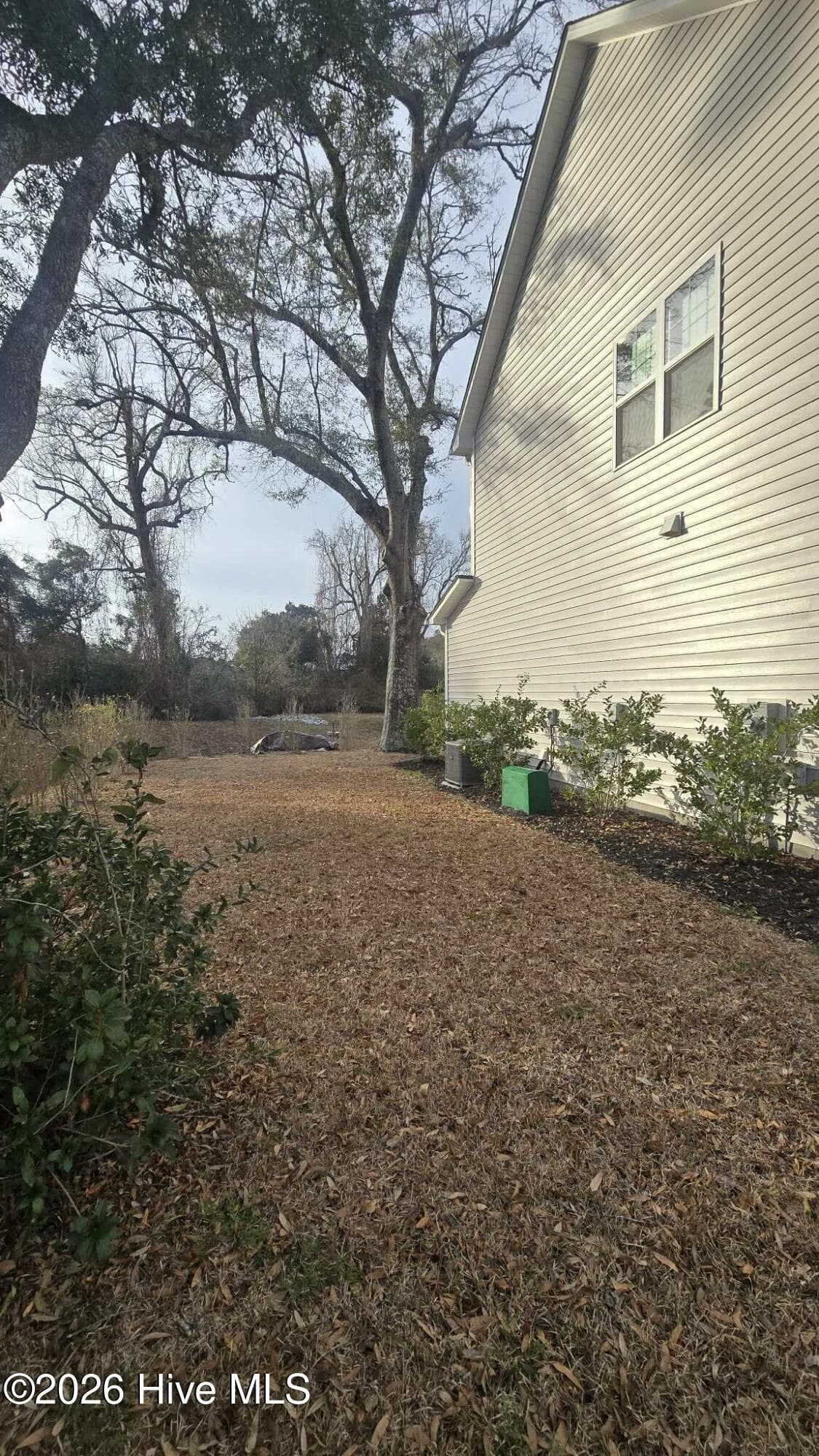 Single Family Residence at 1425 Eco Circle, Wilmington, NC 28409, photo 9 of 34
