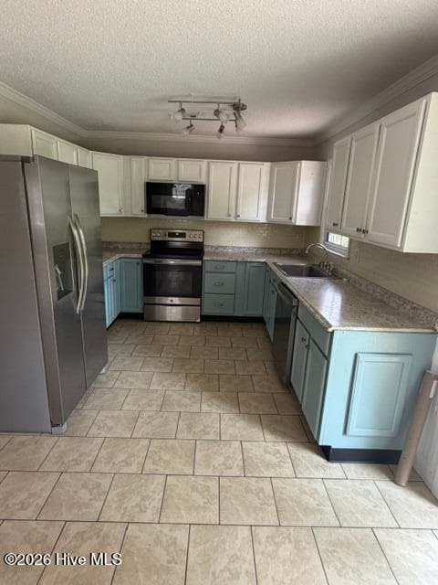 Single Family Residence at 2216 Ridge Road, New Bern, NC 28560, photo 18 of 41