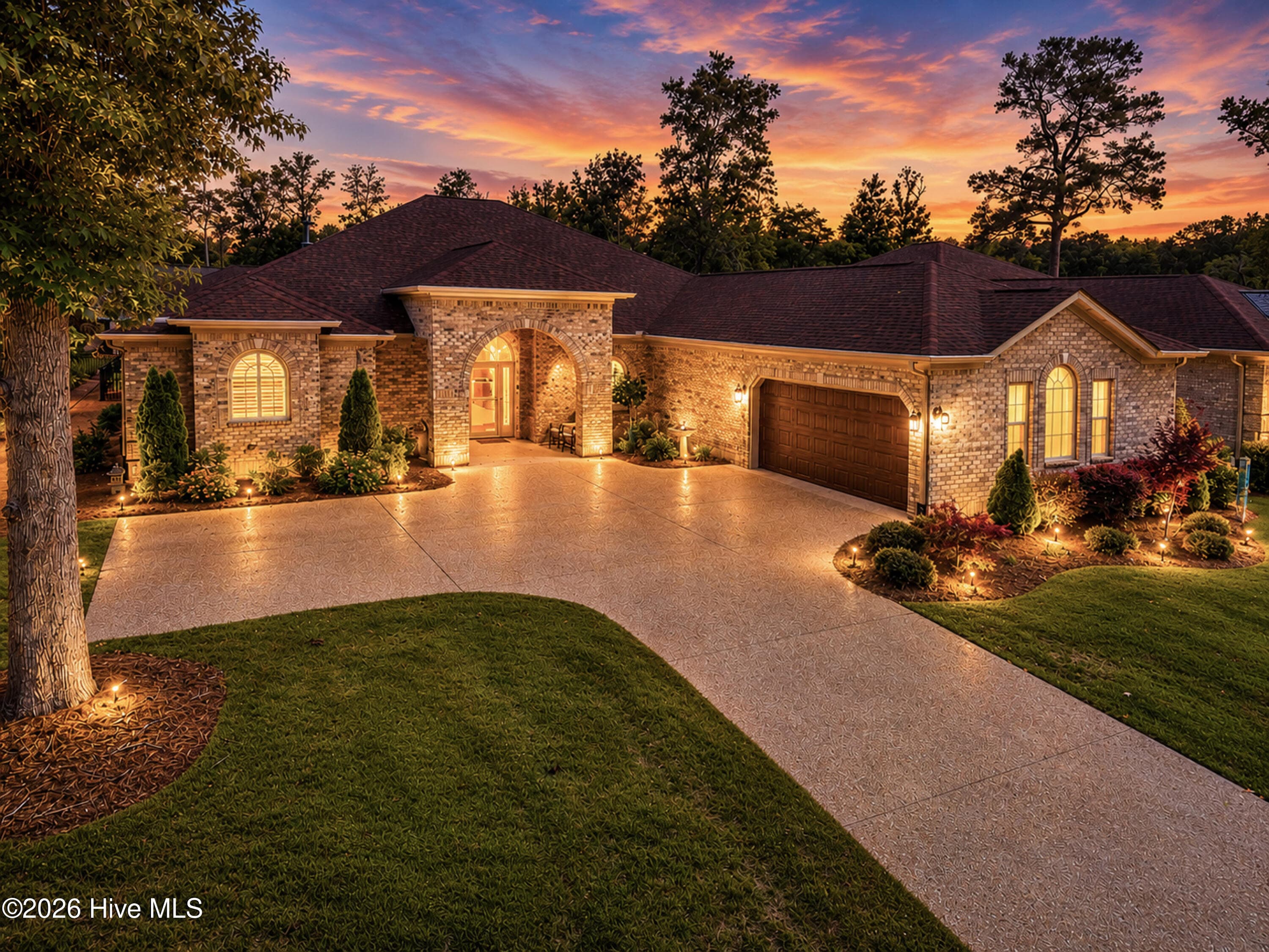 Single Family Residence at 952 Jenoa Loop, Castle Hayne, NC 28429, photo 3 of 67