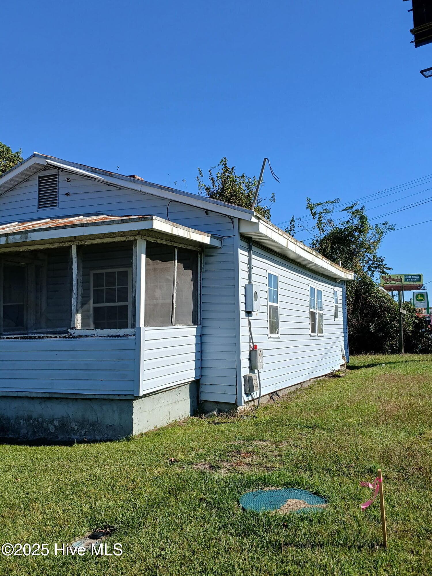 Single Family Residence at 409 Plum Street, New Bern, NC 28560, photo 15 of 22
